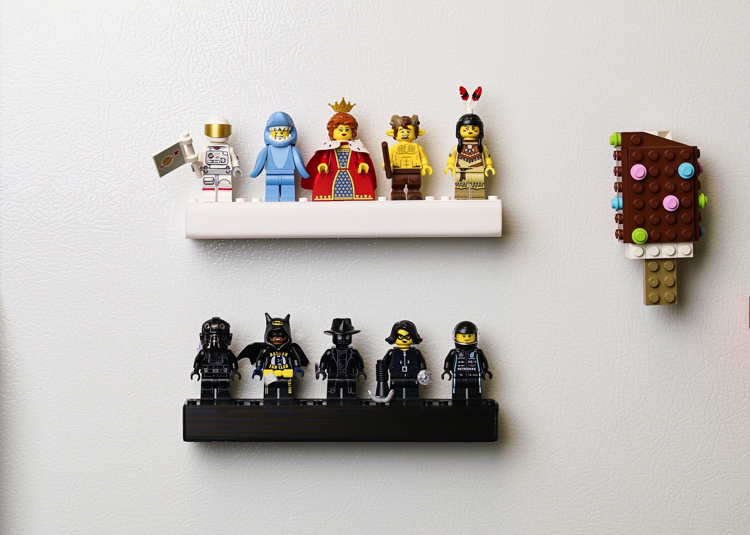 Lego Magnetic Displays