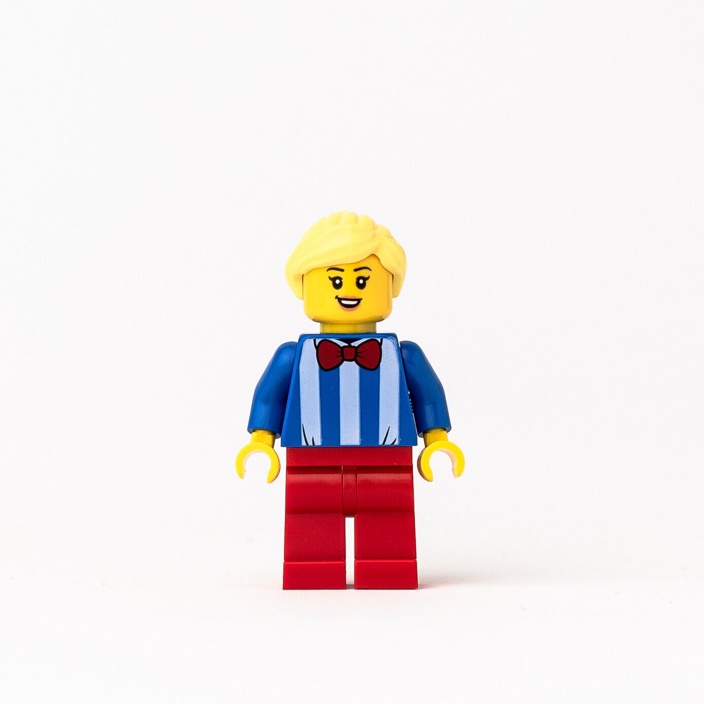 New LEGO Ice Cream Vendor Minifigure (w/ Cones) - Ice-cream Truck (cty1139) - StudBee