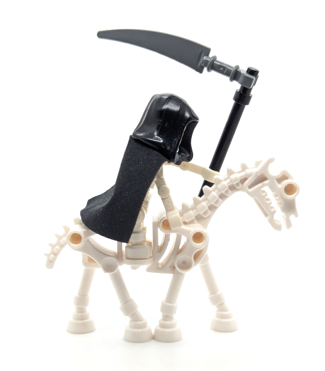 Lego Fantasy Castle Minifigure - Skeleton Reaper Warrior & Horse (cas378) 7079 - StudBee