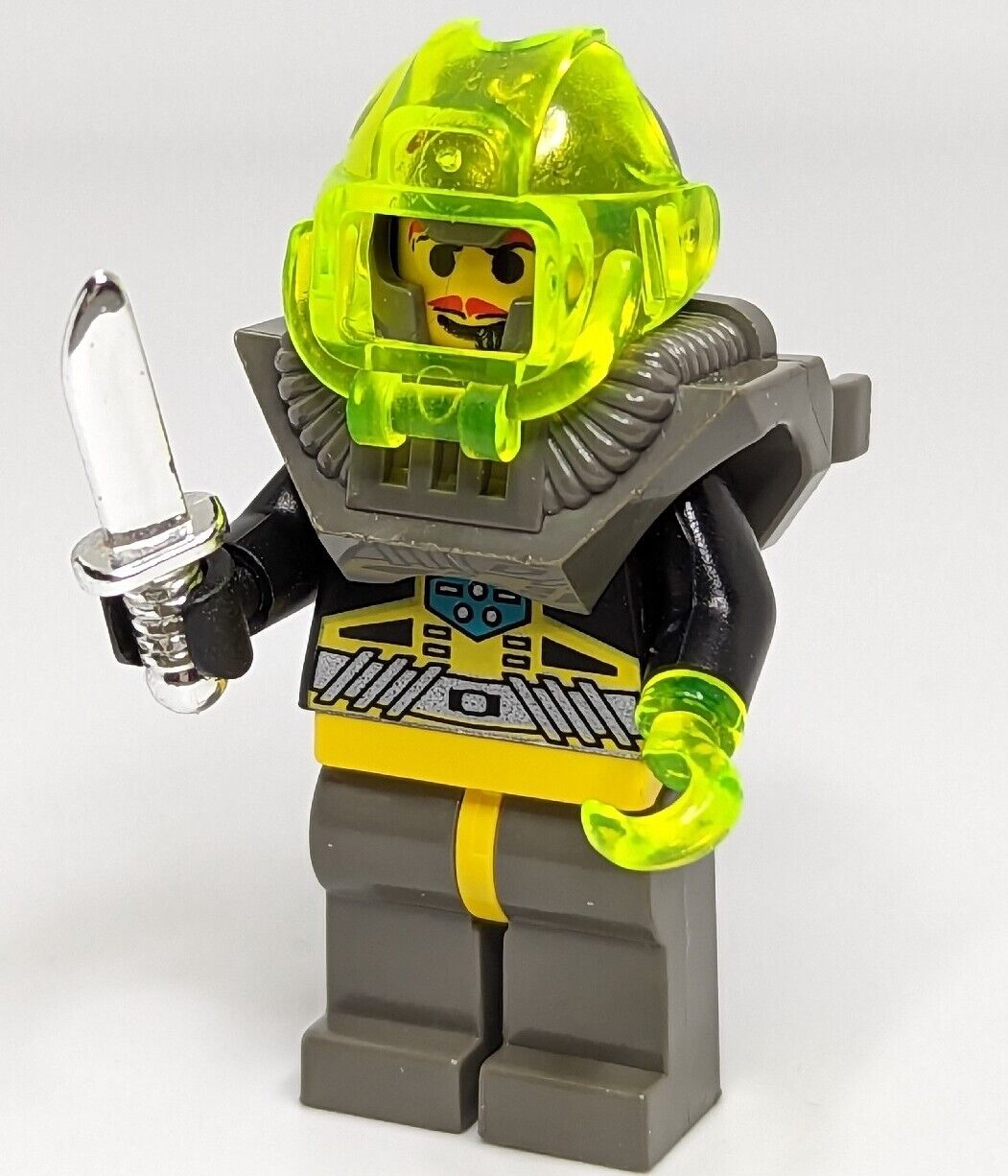 LEGO Aquazone Minifigure - Aquaraider 1 Neon Hook  2160 2162 (aqu004) - StudBee