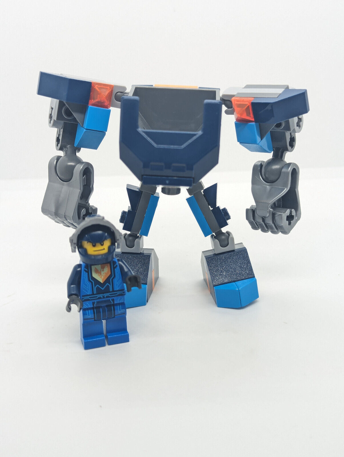 70362 LEGO Nexo Knights Battle Suit Clay Minifigure (nex083) - 100% Complete