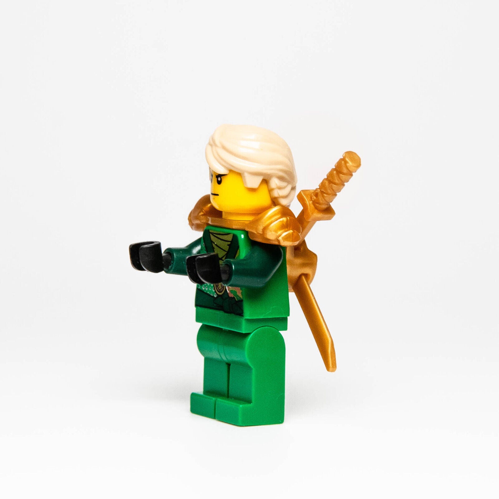 Lego Ninjago Minifigure - Lloyd (Techno Robe) Rebooted (njo087) 70722 - StudBee