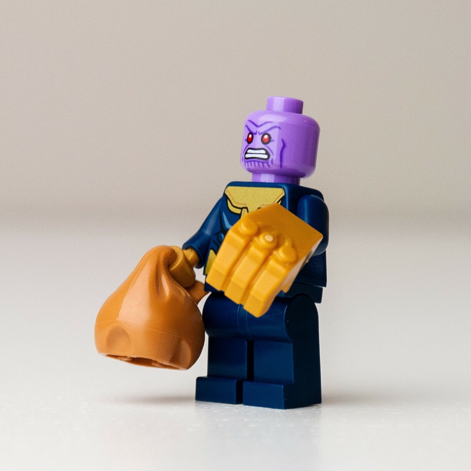 New LEGO Thanos Minifigure (sh761) - Marvel Advent Calendar 2021 - 76196 - StudBee