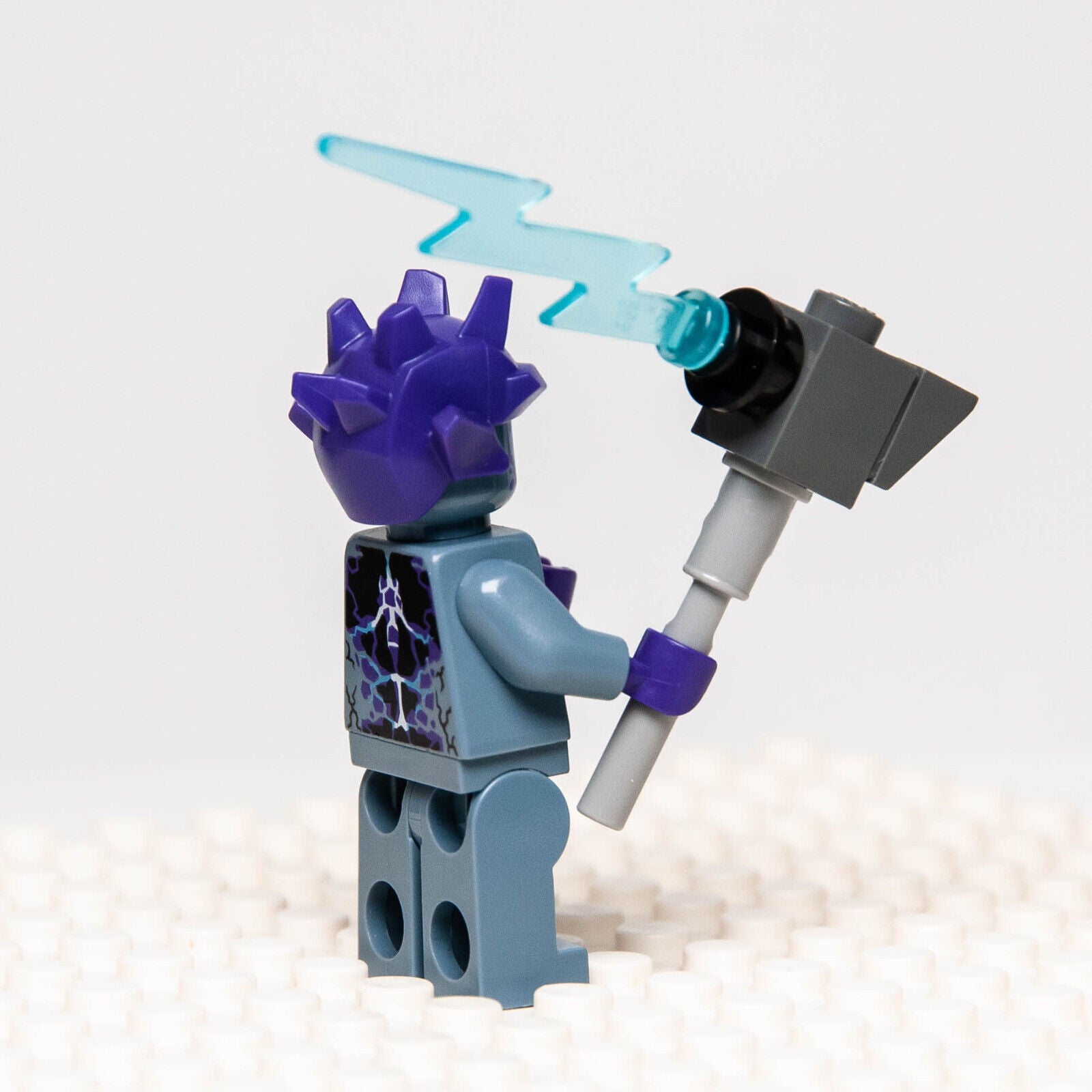 LEGO Nexo Knights Minifigure - Stone Stomper (nex072) Shrunken HQ 30378 - StudBee