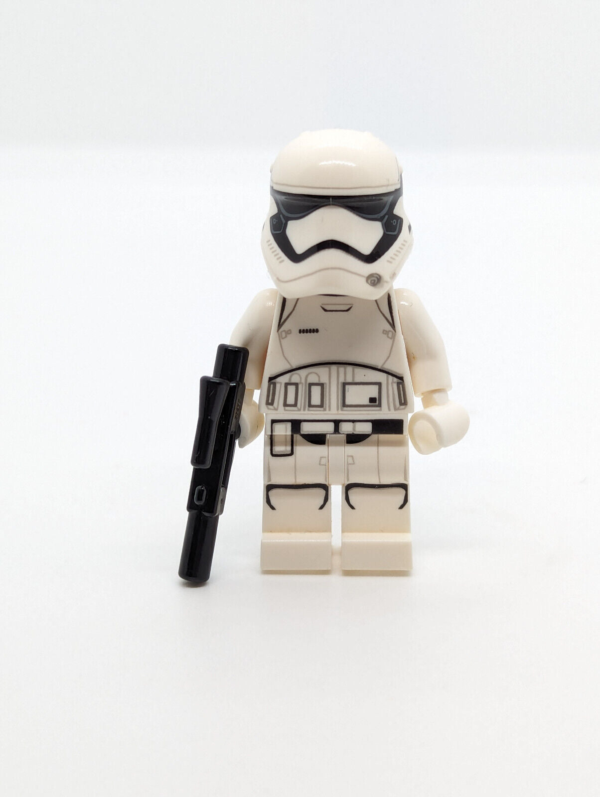 LEGO Star Wars First Order Stormtrooper (sw0905) 75245 Pointed Mouth Pattern - StudBee