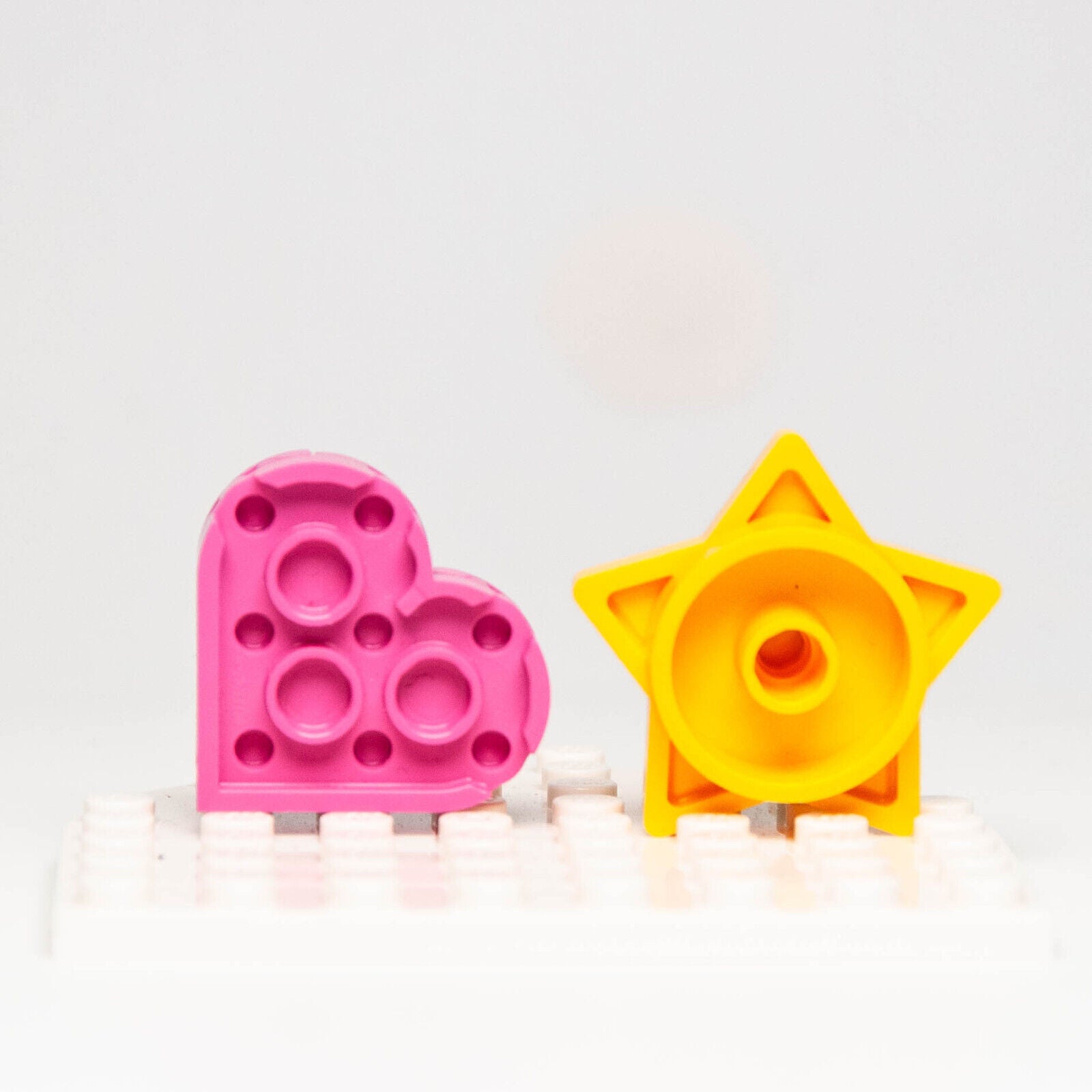 LEGO Movie 2 Minifigures -Brick Built Heart and Star 70829 70838 70830 (tlm - StudBee