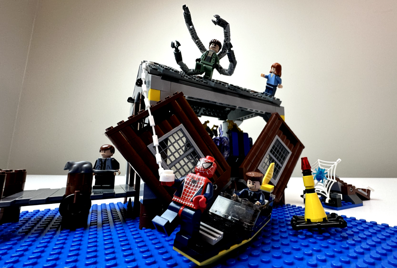 LEGO Doc Ock's Hideout 4856 Marvel Spider-Man COMPLETE w/ Manual & New Stickers - StudBee