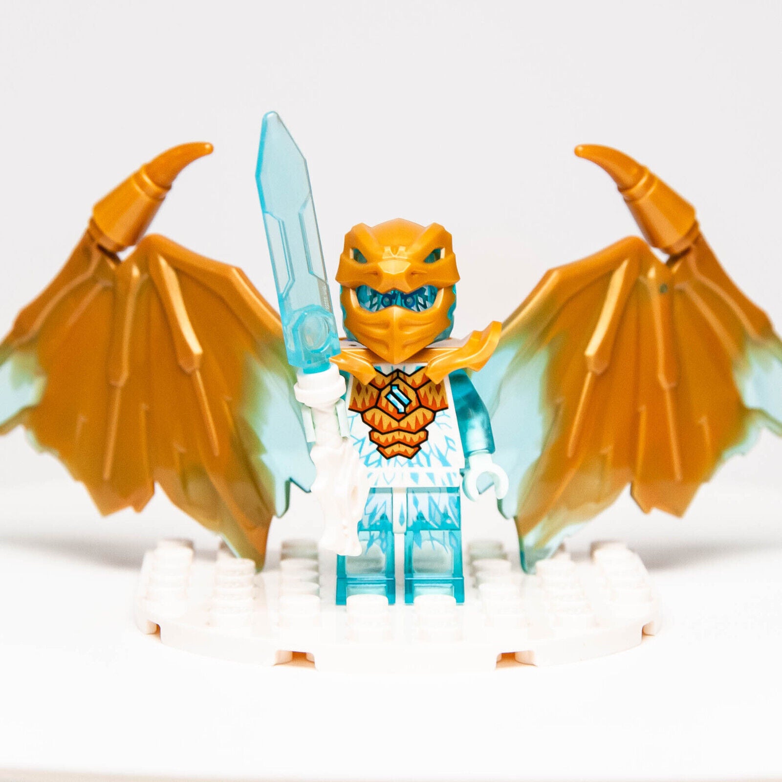 New Lego Ninjago Crystallized Minifigure: Golden Dragon Zane (njo770) 71773 - StudBee