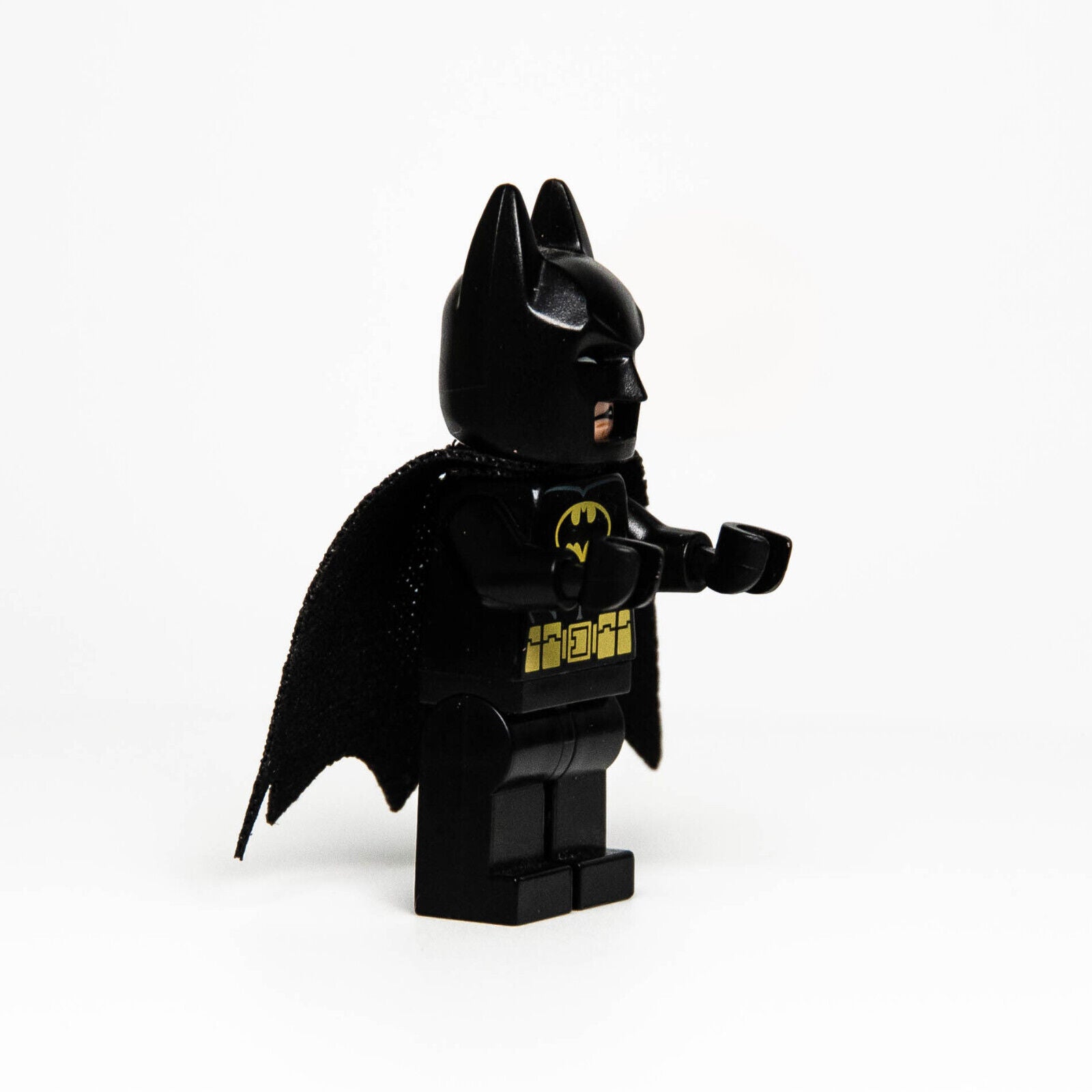 The LEGO Movie Minifigure:  Batman (sh0329) 70914 70907 70902 Worried / Squinted