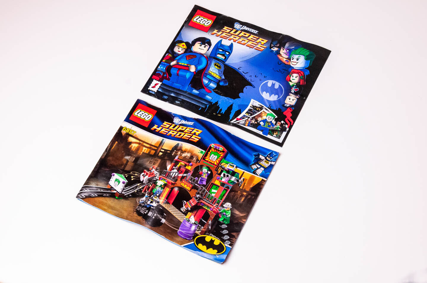 Building -Instructions for LEGO 6857 - The Dynamic Duo Funhouse Escape (VINTAGE) - StudBee