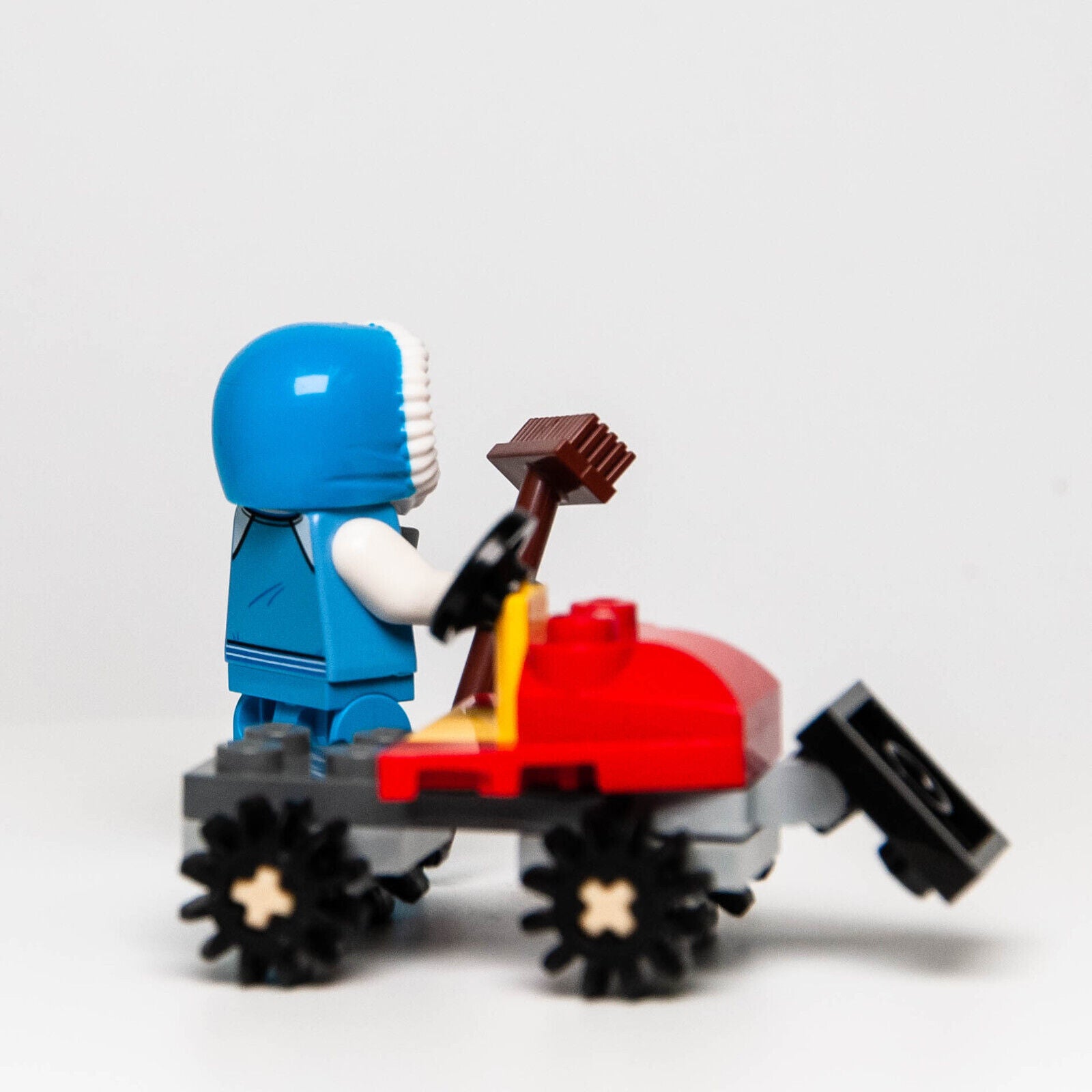 NEW Lego Lot - 60235 Advent Calendar 2019 Sweeper and Snow Plow Winter City (wtr - StudBee