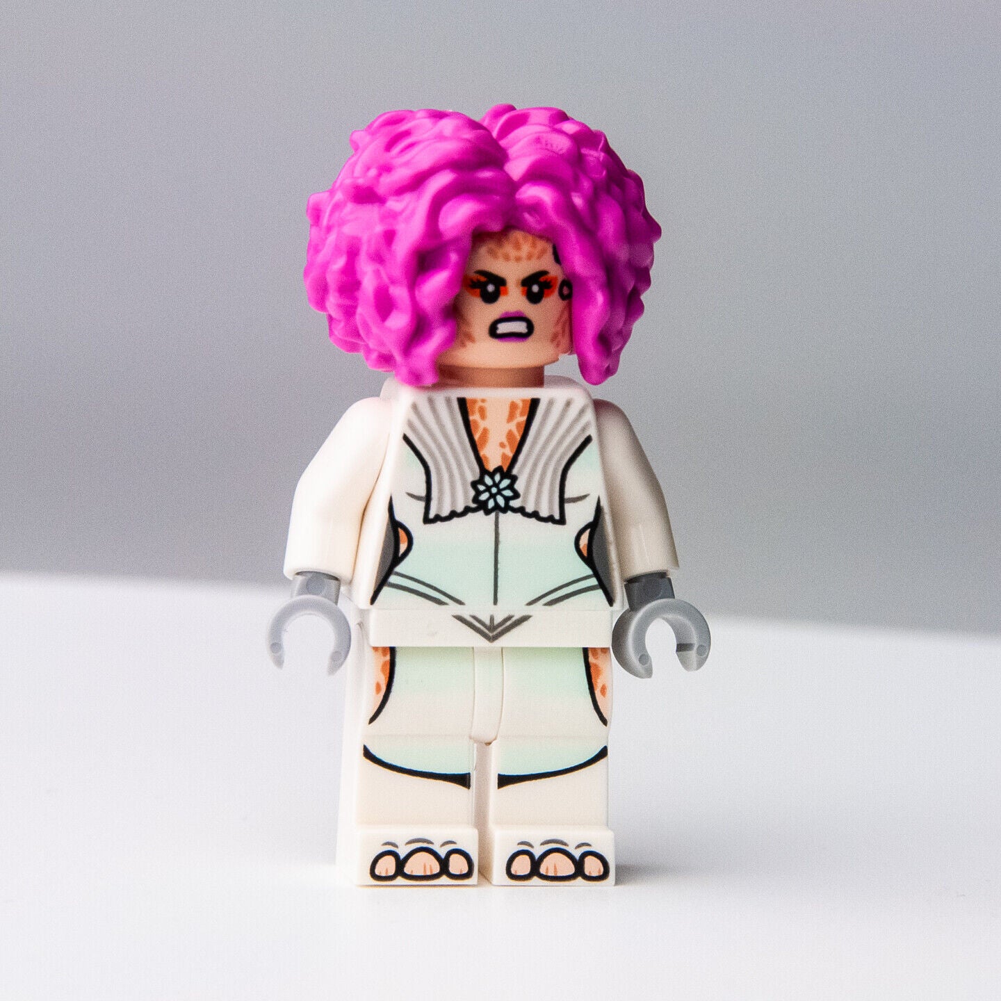 NEW Theelin Dancer - Boba Fett's Throne Room - 75326 (sw1194) LEGO Minifigure - StudBee