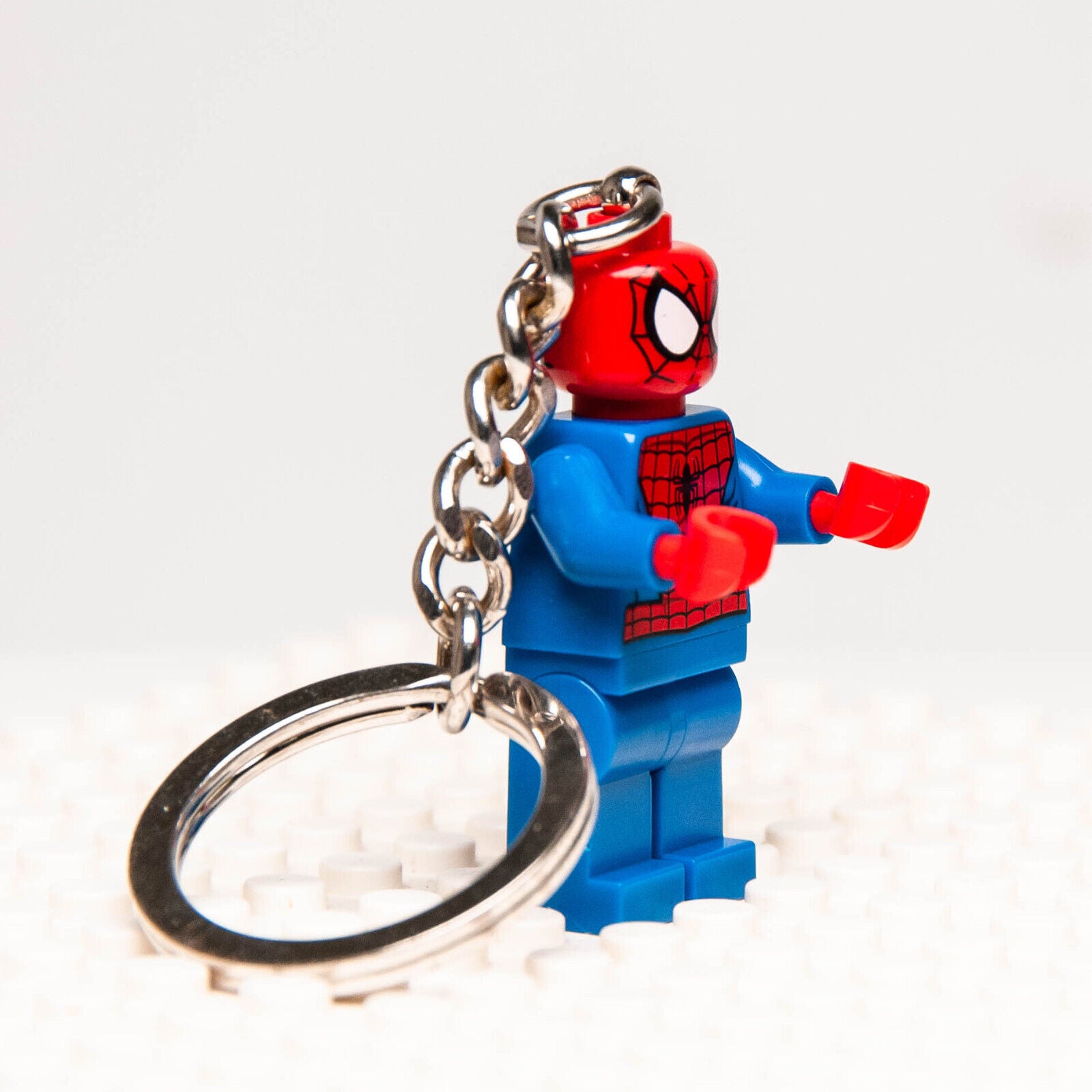 LEGO Marvel DC SPIDER-MAN Minifigure Key Chain 850507 - StudBee