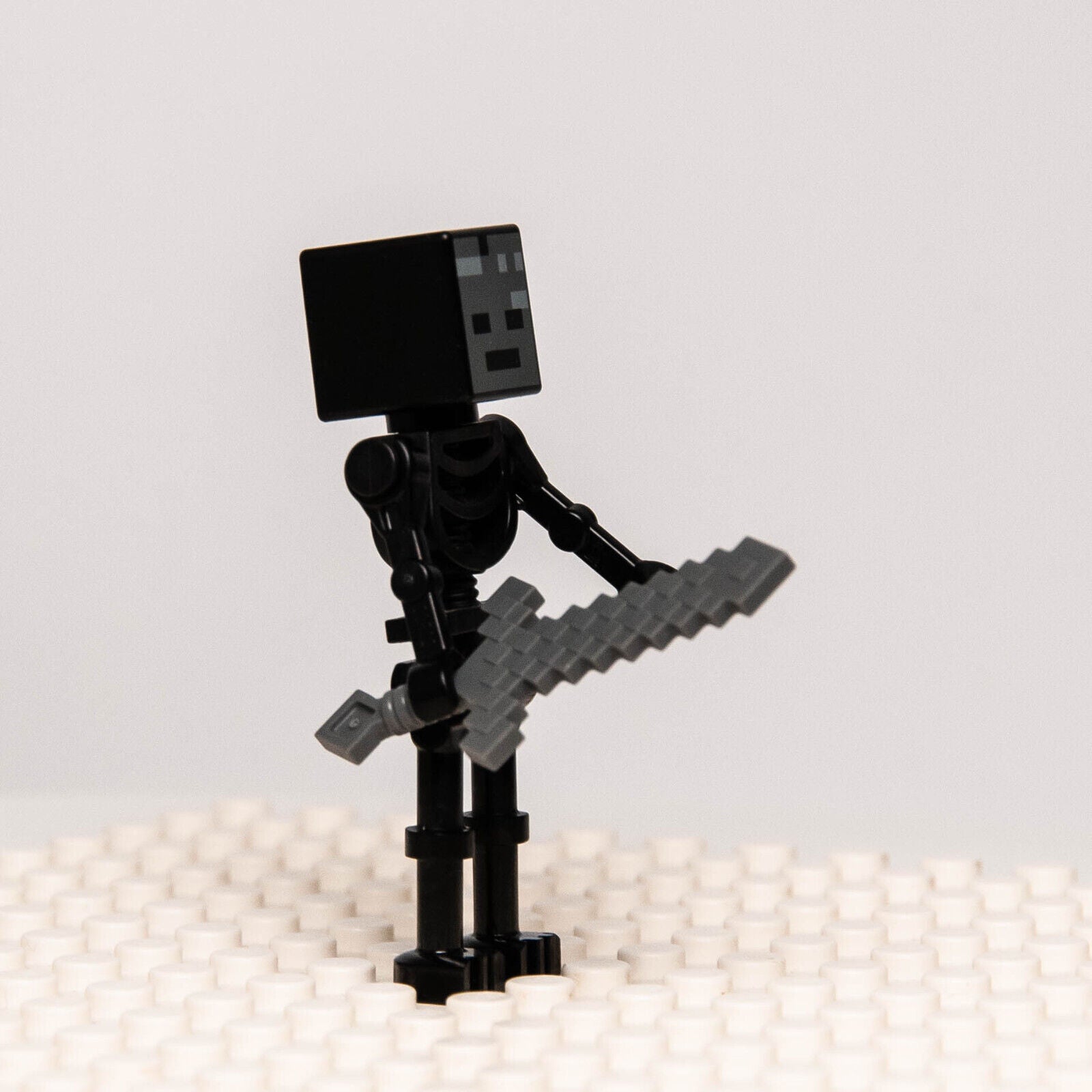 Lego Minecraft Minifigures - Black Wither Skeleton, Straight Arms (min025) - StudBee