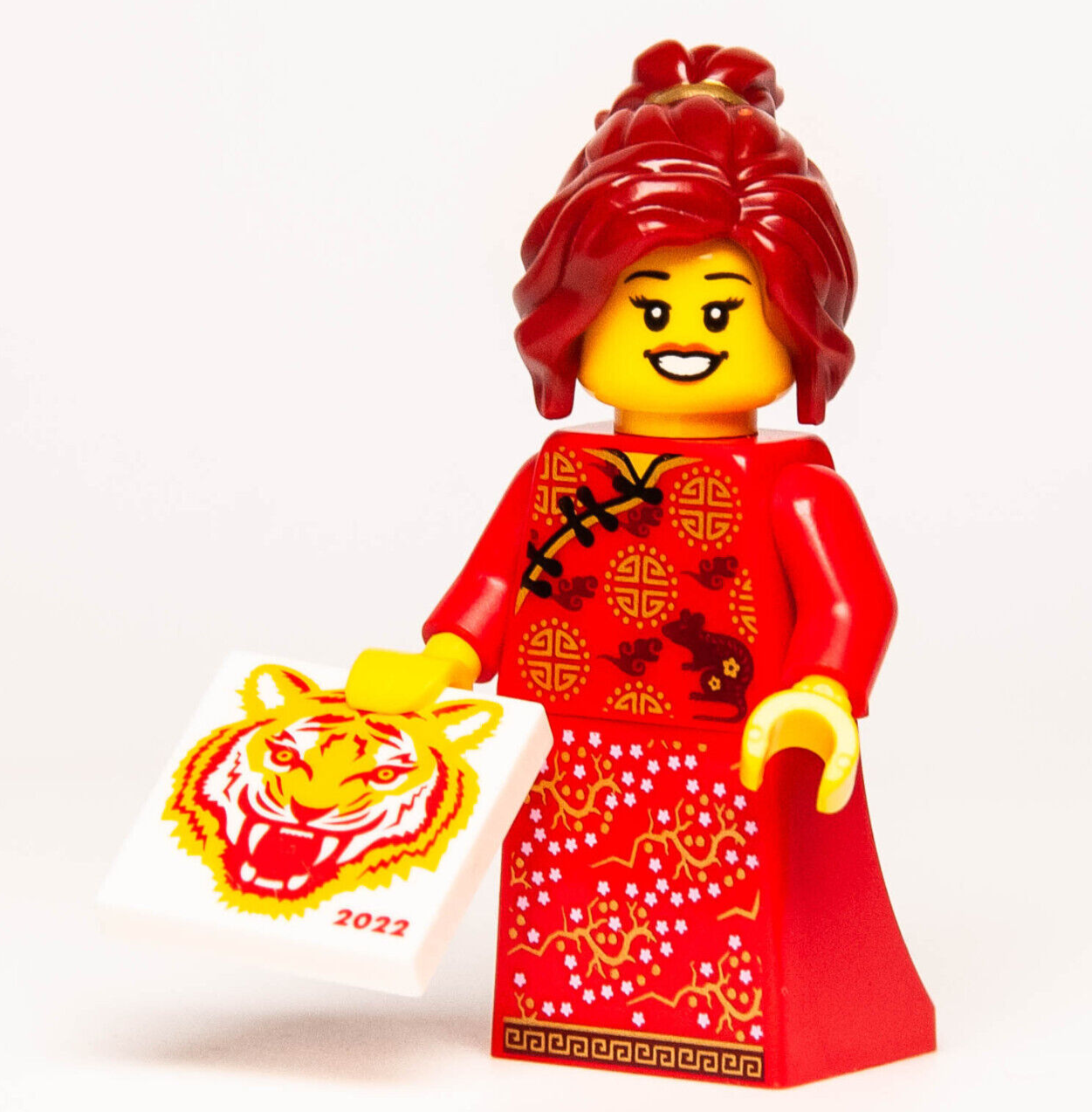 New Lego BAM 2022 Minifigure - Chinese New Year Tiger Lady Woman with Tile - StudBee