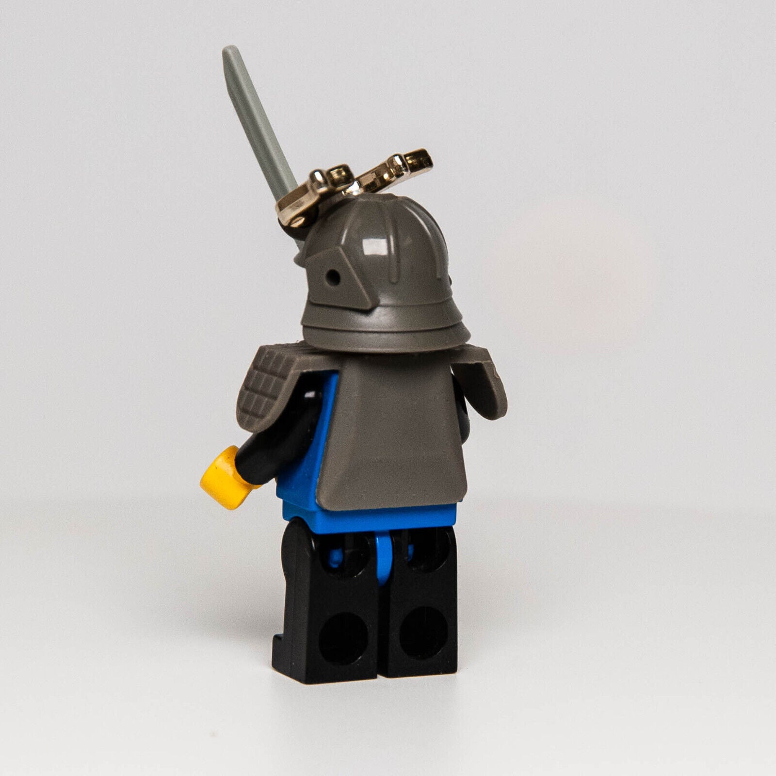 Lego Ninja Minifigure - Shogun Blue w/ Armor (cas056) - StudBee