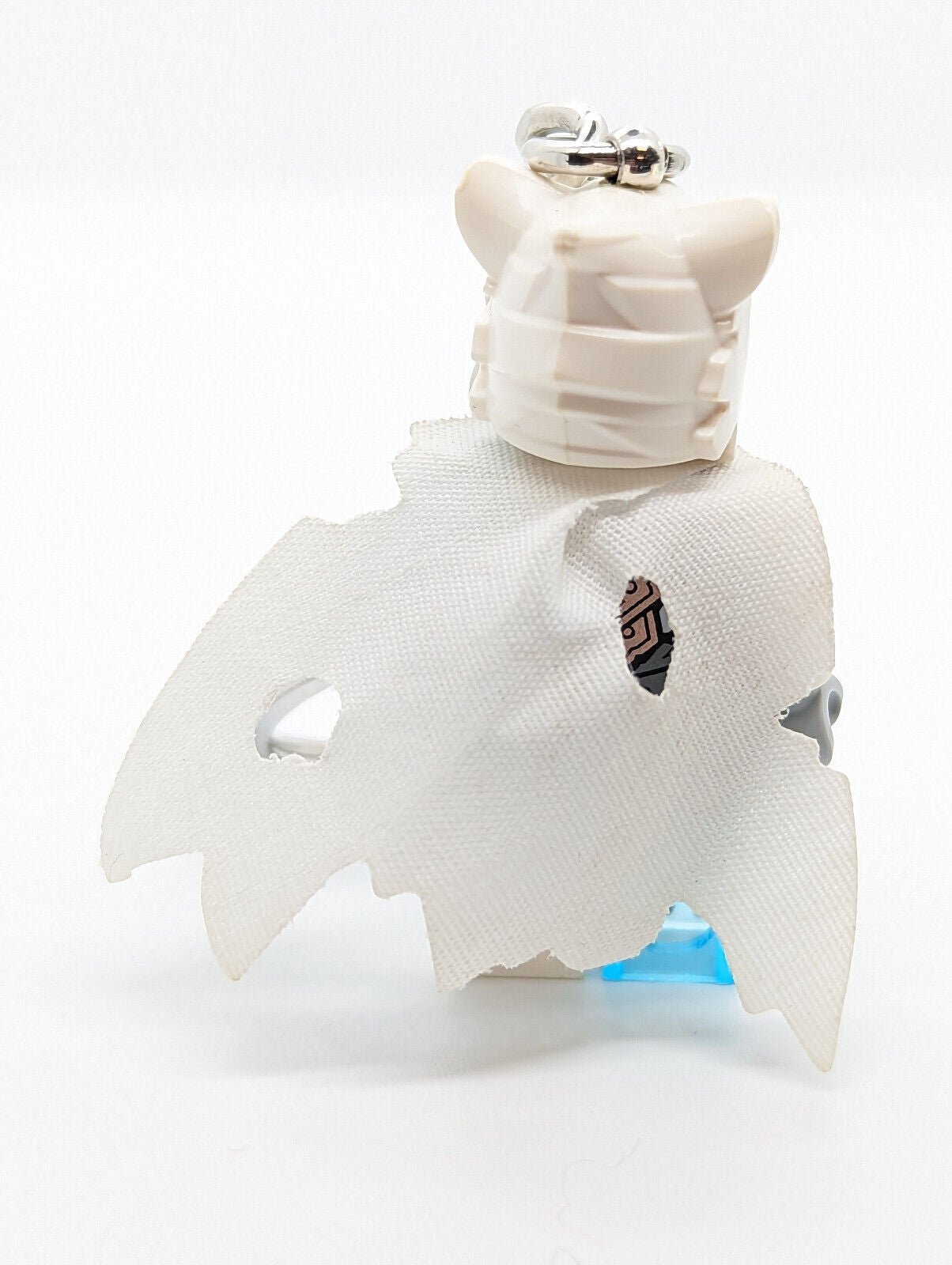 Lego Chima Minifigure Key Chain (loc102) Sir Fangar with White Cape 850909 - StudBee