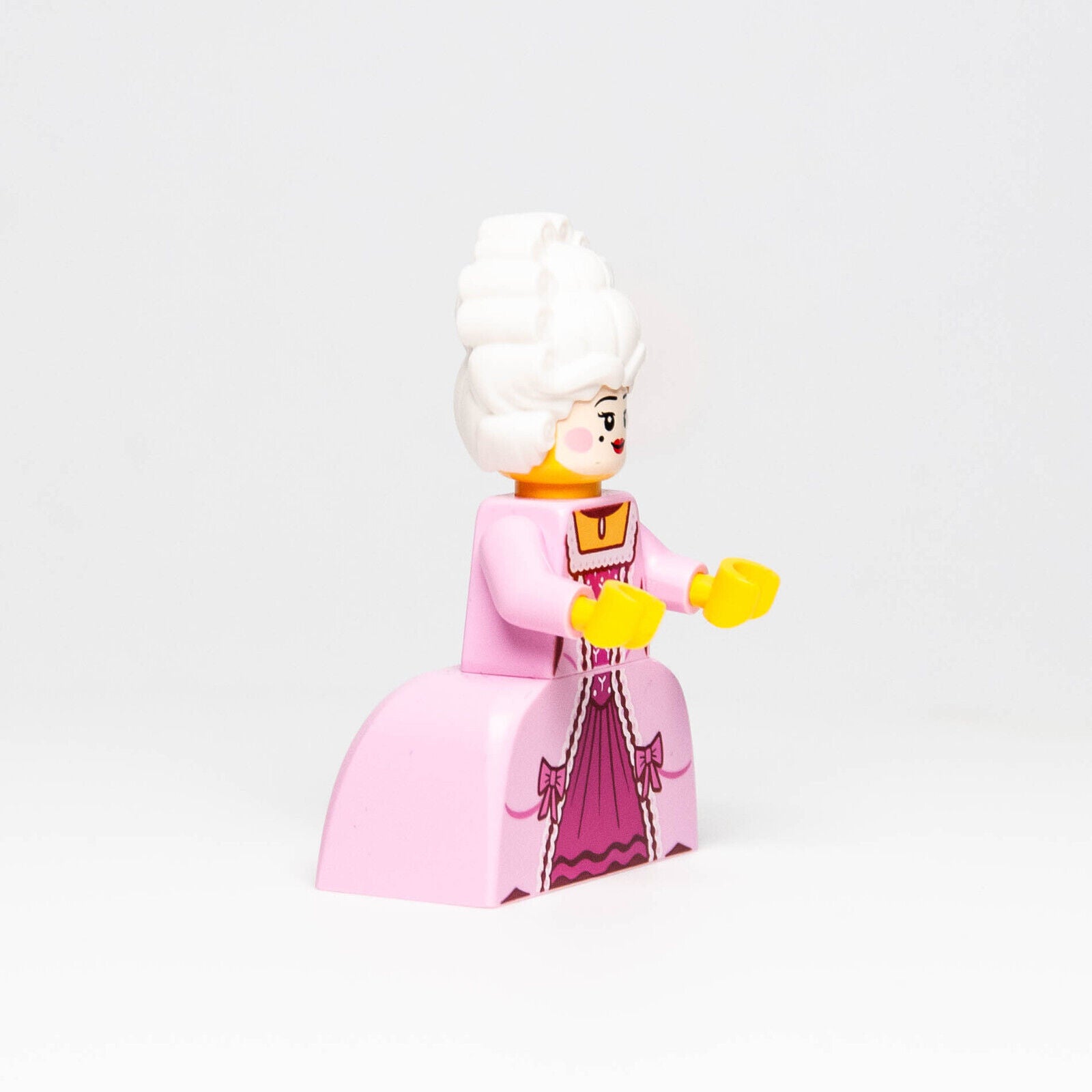 Lego CMF Series 24 Minifigure: Rococo Aristocrat 71037 French Antoinette (col421 - StudBee