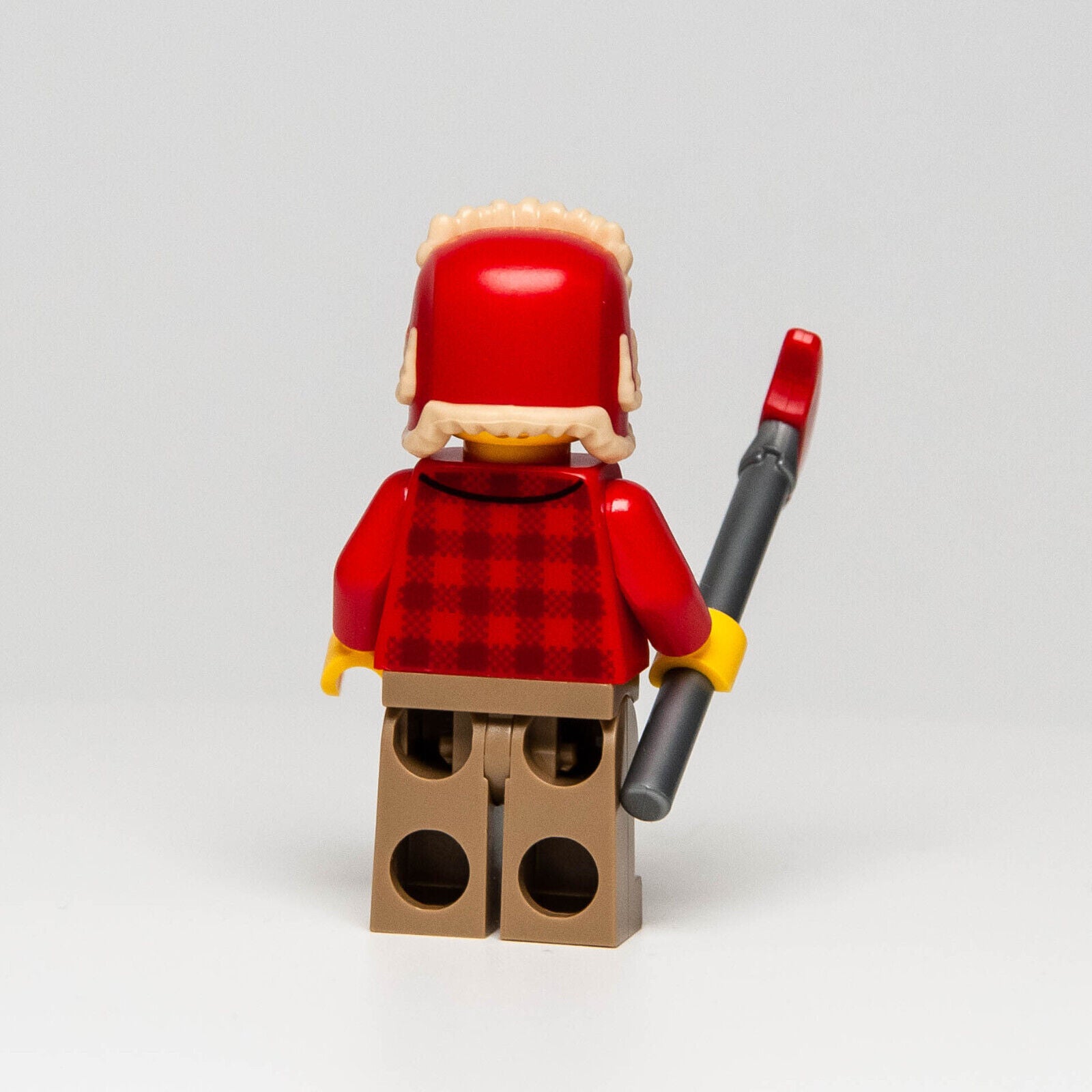 Lego LUMBERJACK Minifigure Scene - Plaid Flannel Shirt, Axe, Wood Logs, Ushanka - StudBee