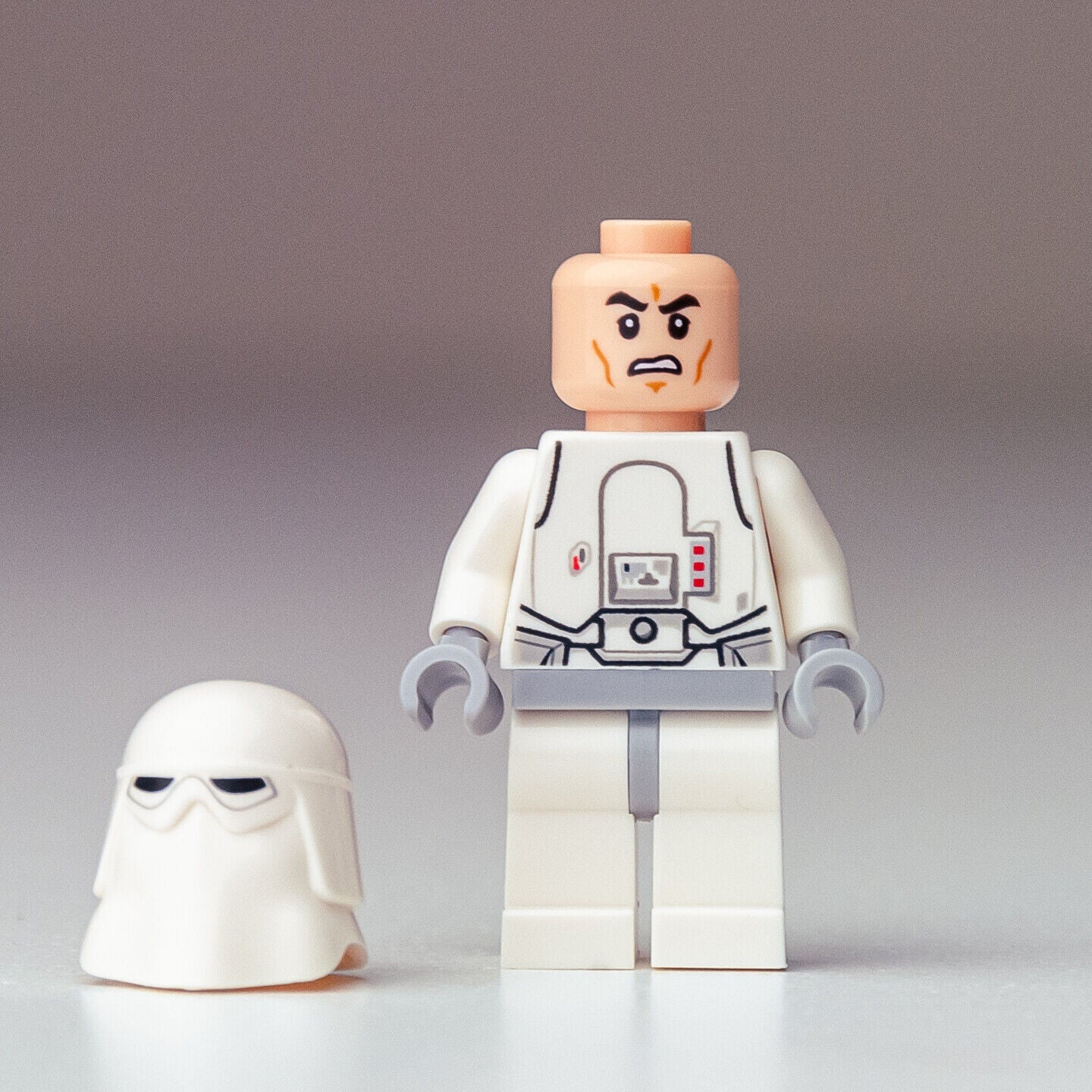 New LEGO Snowtrooper Minifigure - Star Wars 2016 Advent Calendar 75146 (sw0764) - StudBee