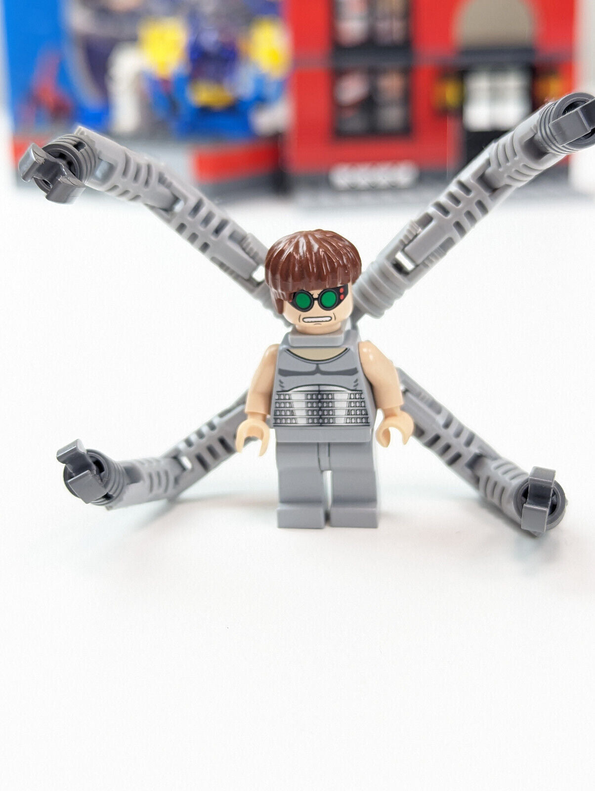 Lego 4857 Spider-Man 2 Doc Ock's Fusion Lab - Complete, Instructions New Sticker - StudBee