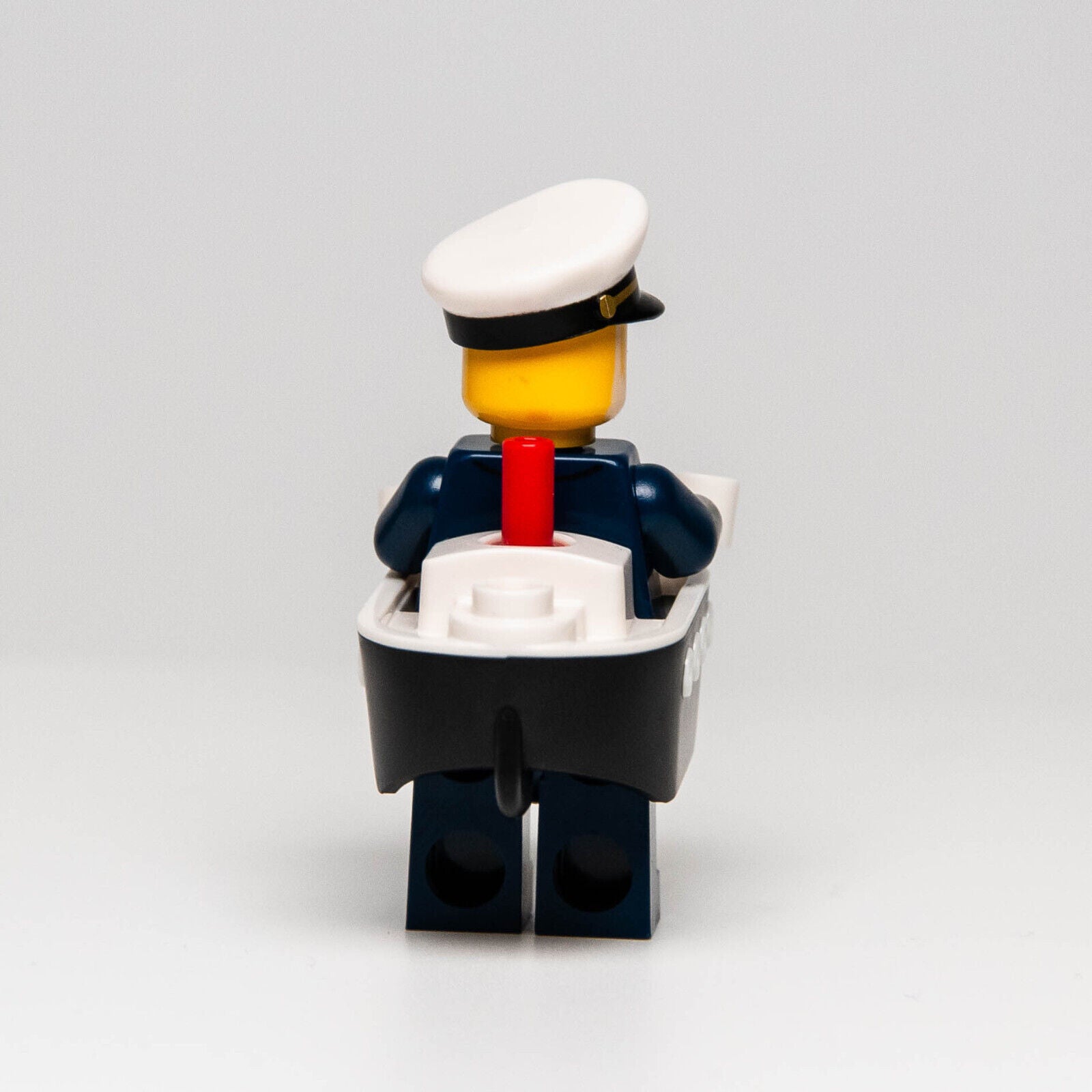 New SEALED Lego Minifigure 71034- Series 23 Ferry Boat Captain (col407) - StudBee