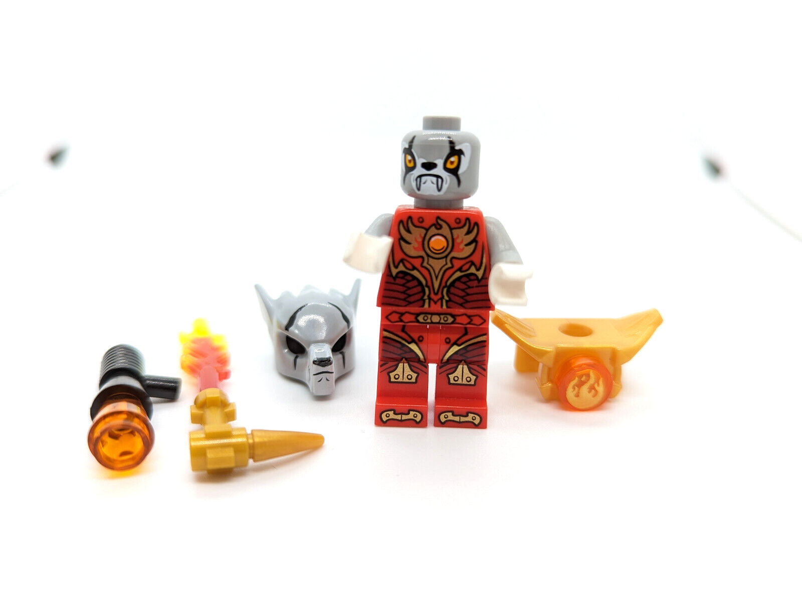 Lego Chima Minifigure - Worriz Fire Chi With Gold Armor (loc089) - StudBee