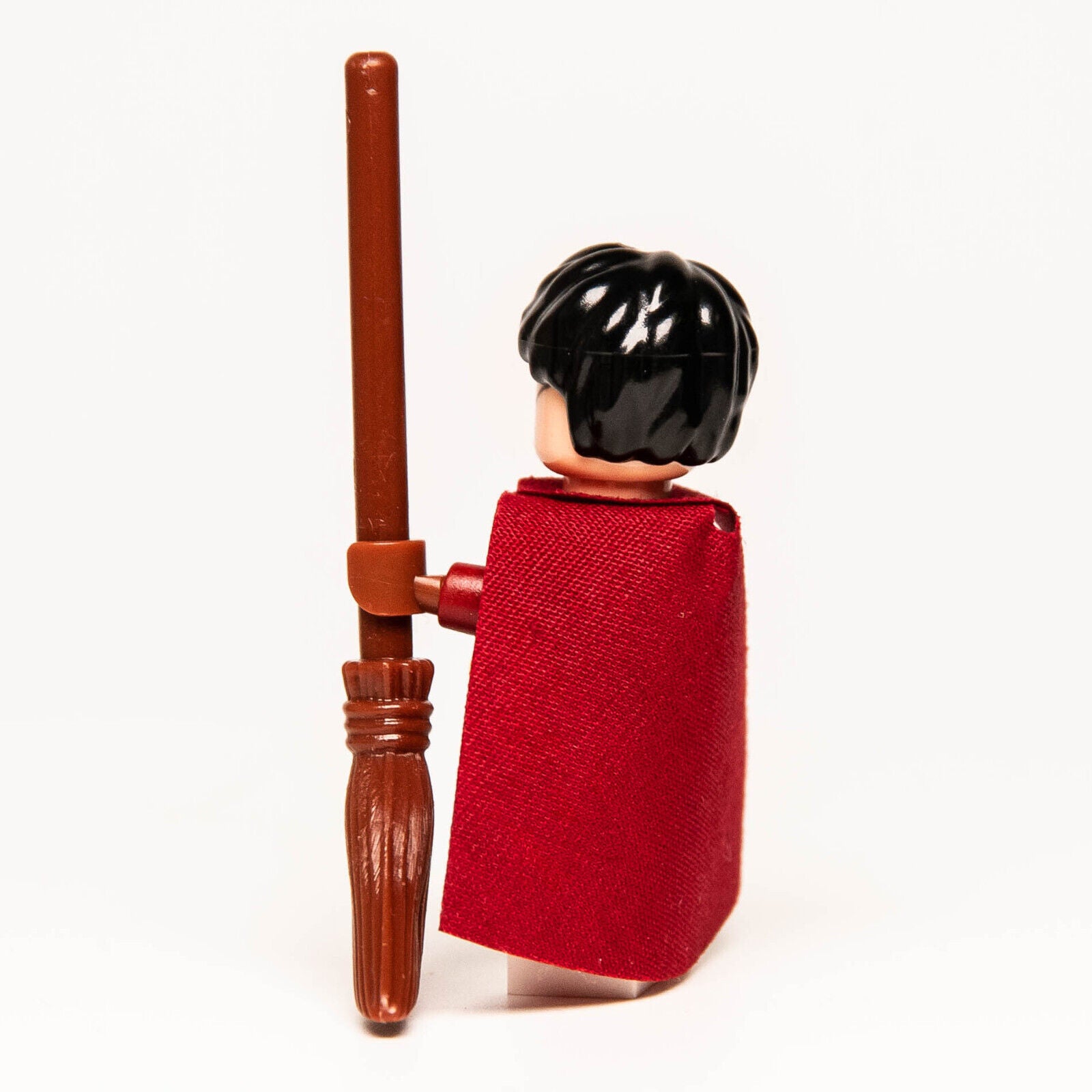 LEGO Harry Potter w/ Broom - Quidditch Match 4737 (hp110) Minifigure - StudBee