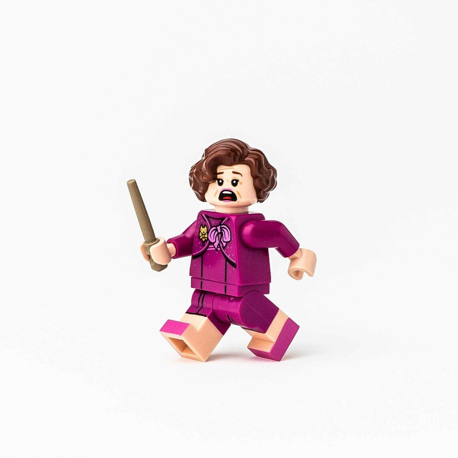 New LEGO Professor Dolores Umbridge, Magenta Dress Minifigure - 75967 (hp235) - StudBee