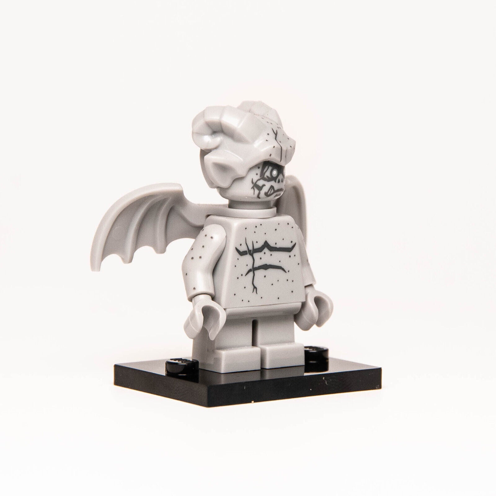 New LEGO Monsters CMF Series 14 Minifigure - Gargoyle (col14-10) 71010 (blk - StudBee