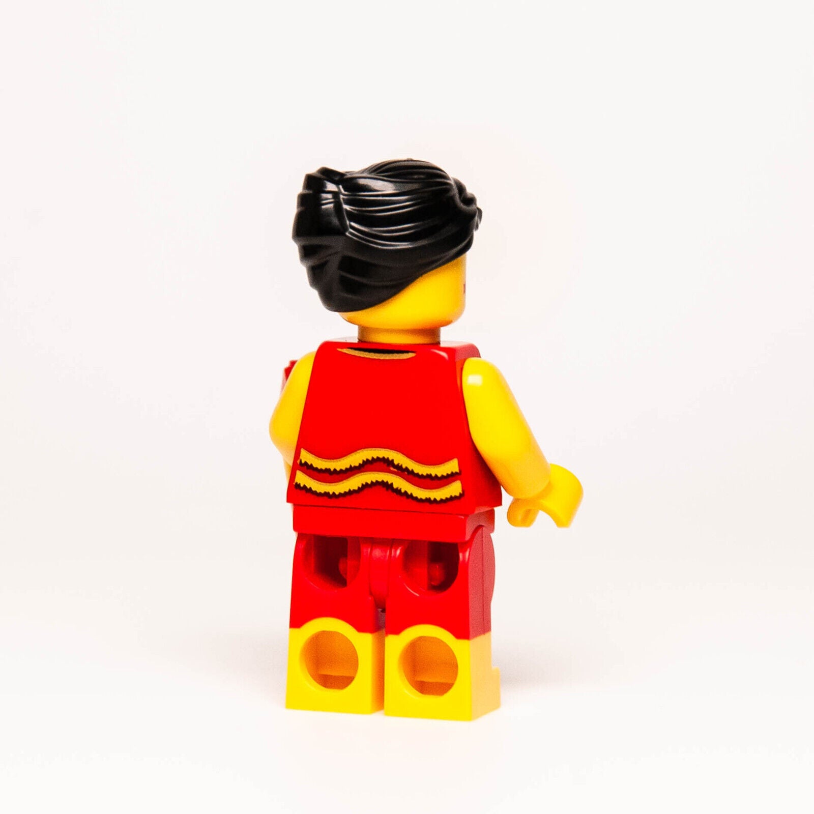 New LEGO BAM 2024 Minifigure - Chinese Lunar New Year Lion Dancer, Nian Envelope - StudBee
