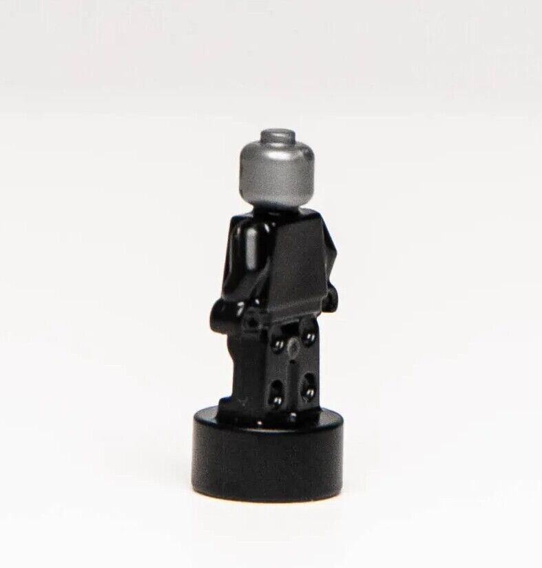LEGO Avengers Micro Minifigure Ant-Man Upgraded Suit 76192 (90398pb044)(sh - StudBee