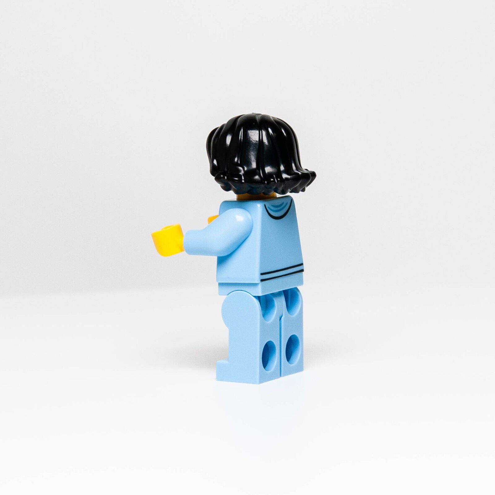 NEW LEGO Lunar New Year Minifigure Woman w/ Blue Jacket from set 80108 (hol261) - StudBee