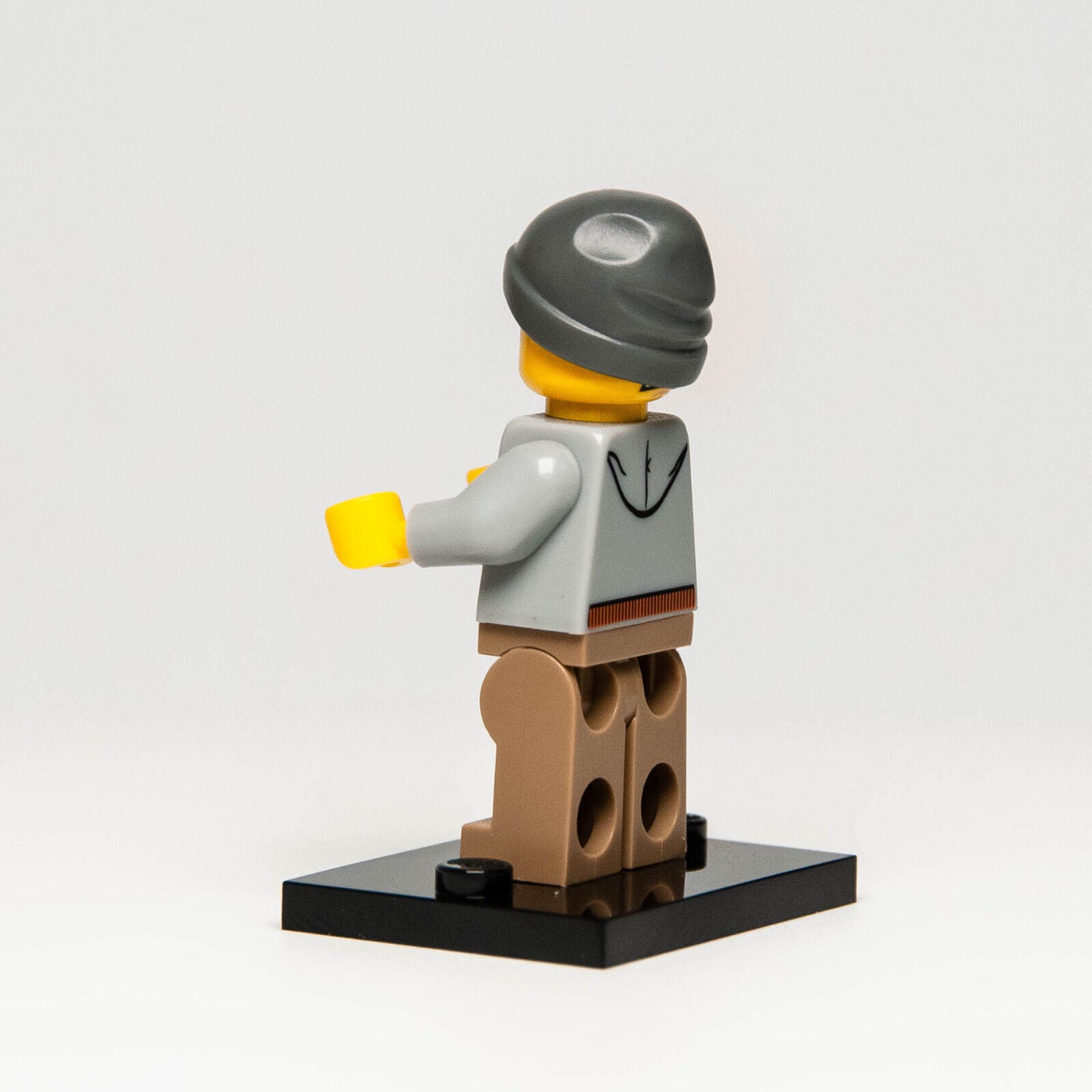 Lego CMF Series 4 Minifigure - Street Skater Guy (col04-09) 8804 Skateboard - StudBee