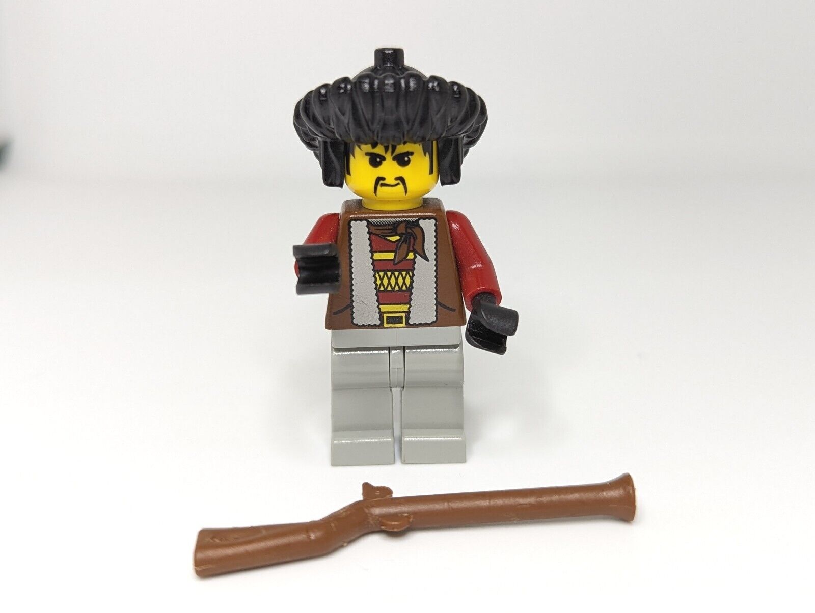 Lego Adventurers Orient Expedition Minifigure - Ngan Pa Yeti Hunter (adv032) - StudBee