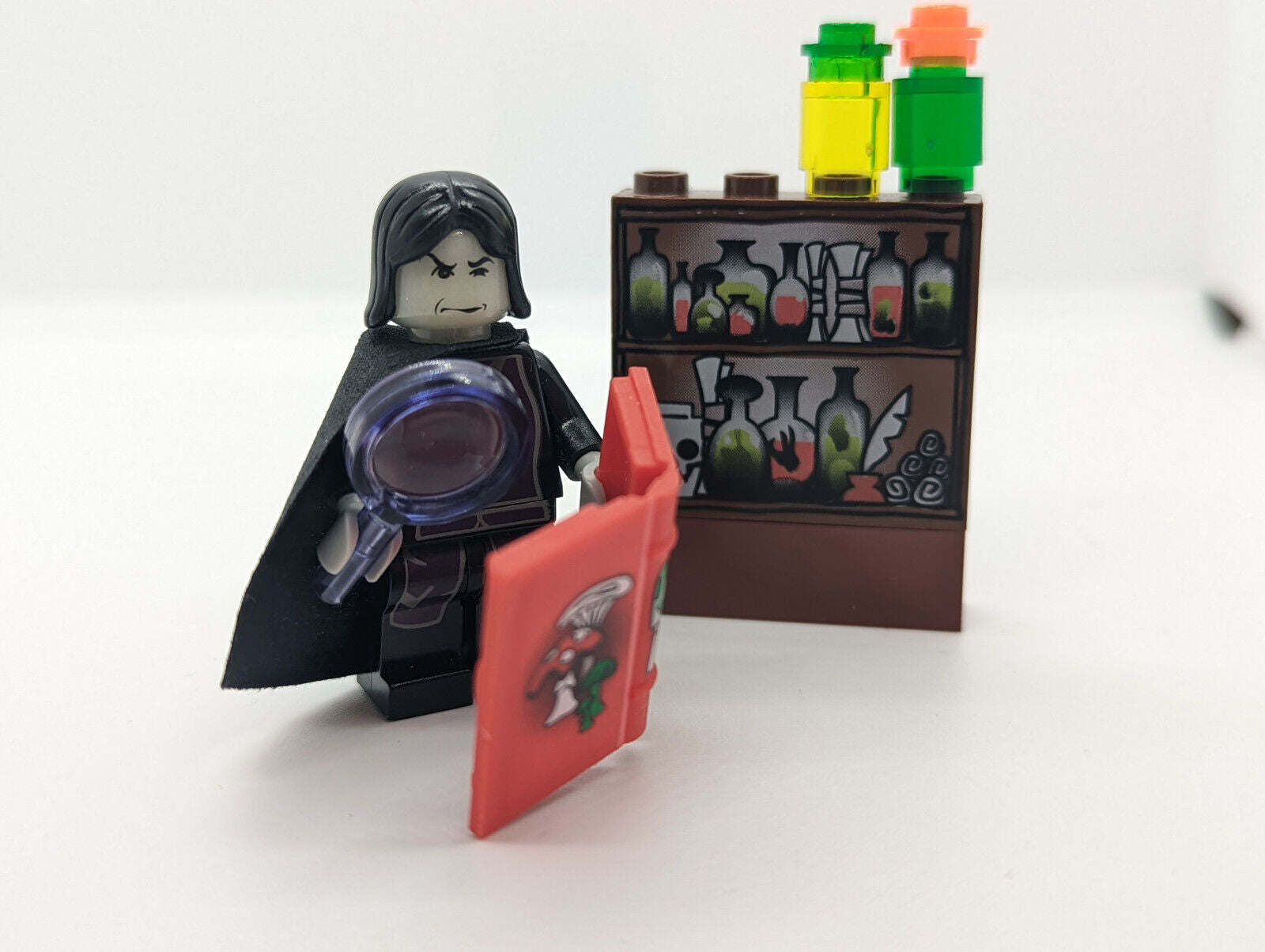 Lego Sorcerer's Stone Minifigure: Snape, Glow in Dark 4705 Class Scene (hp012) - StudBee