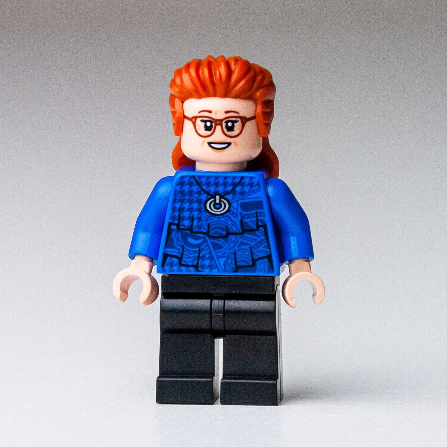 LEGO Queer Eye The Fab 5 Minifigure: Kathi Dooley (Before) Mullet (que006) 10291 - StudBee