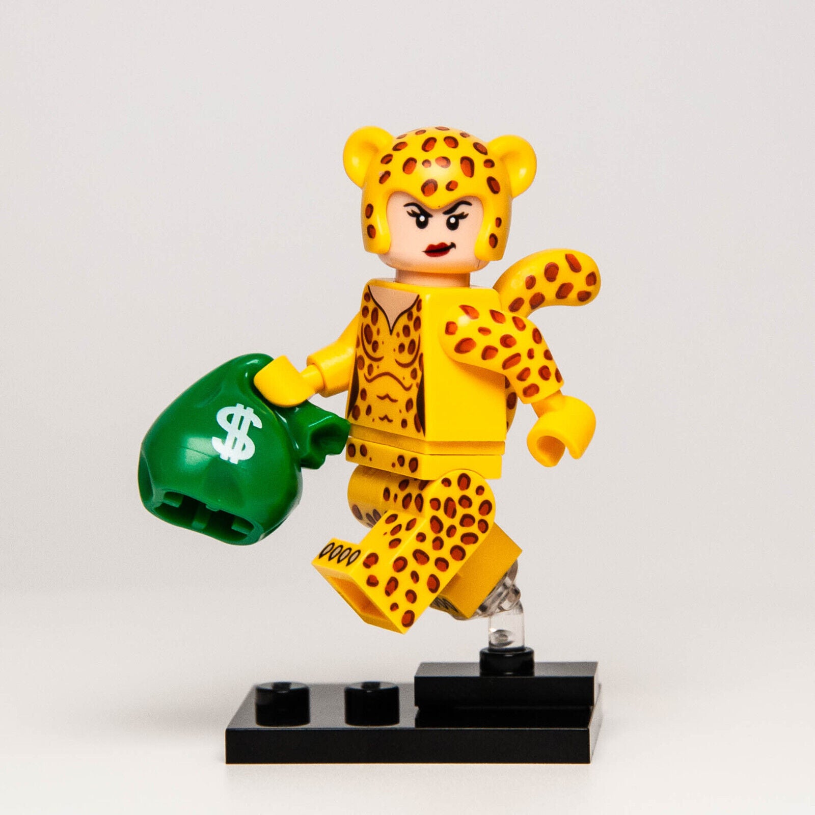 LEGO Cheetah w/ Money $ Bag - DC Comics - colsh-6 (colsh06) Minifigure 77906 - StudBee