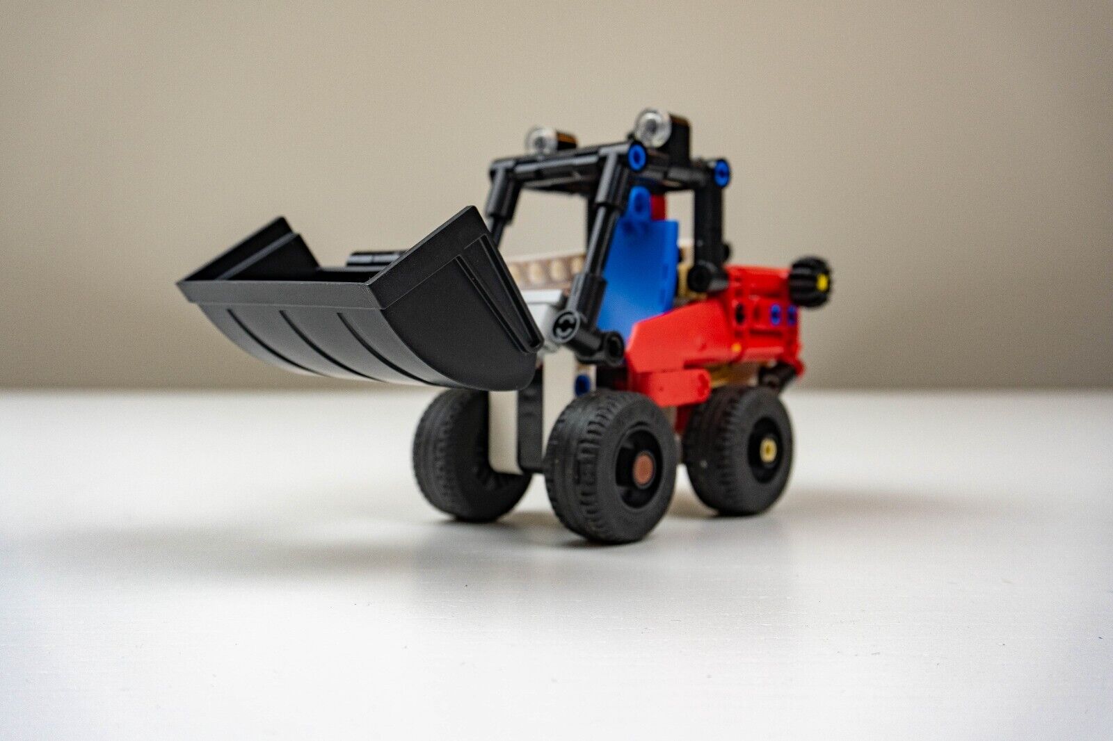 Lego Technic Construction Model Set 42116 - Skid Steer Loader w/ Instructions - StudBee