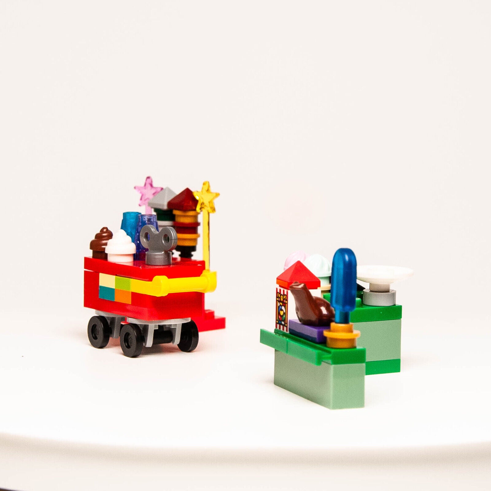 4 SEALED Mini Builds LEGO Harry Potter 2023 Advent 76418 Market Candy Stand (hp - StudBee