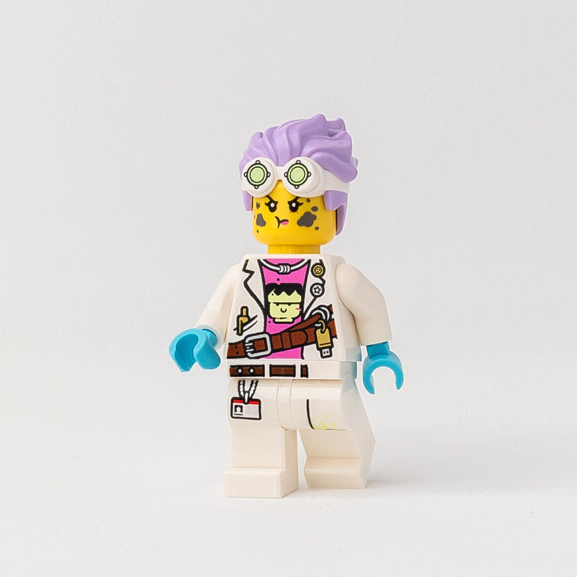 New LEGO J.B. Watt Scientist Large Smile / Annoyed Minifigure  Hidden Side hs002 - StudBee
