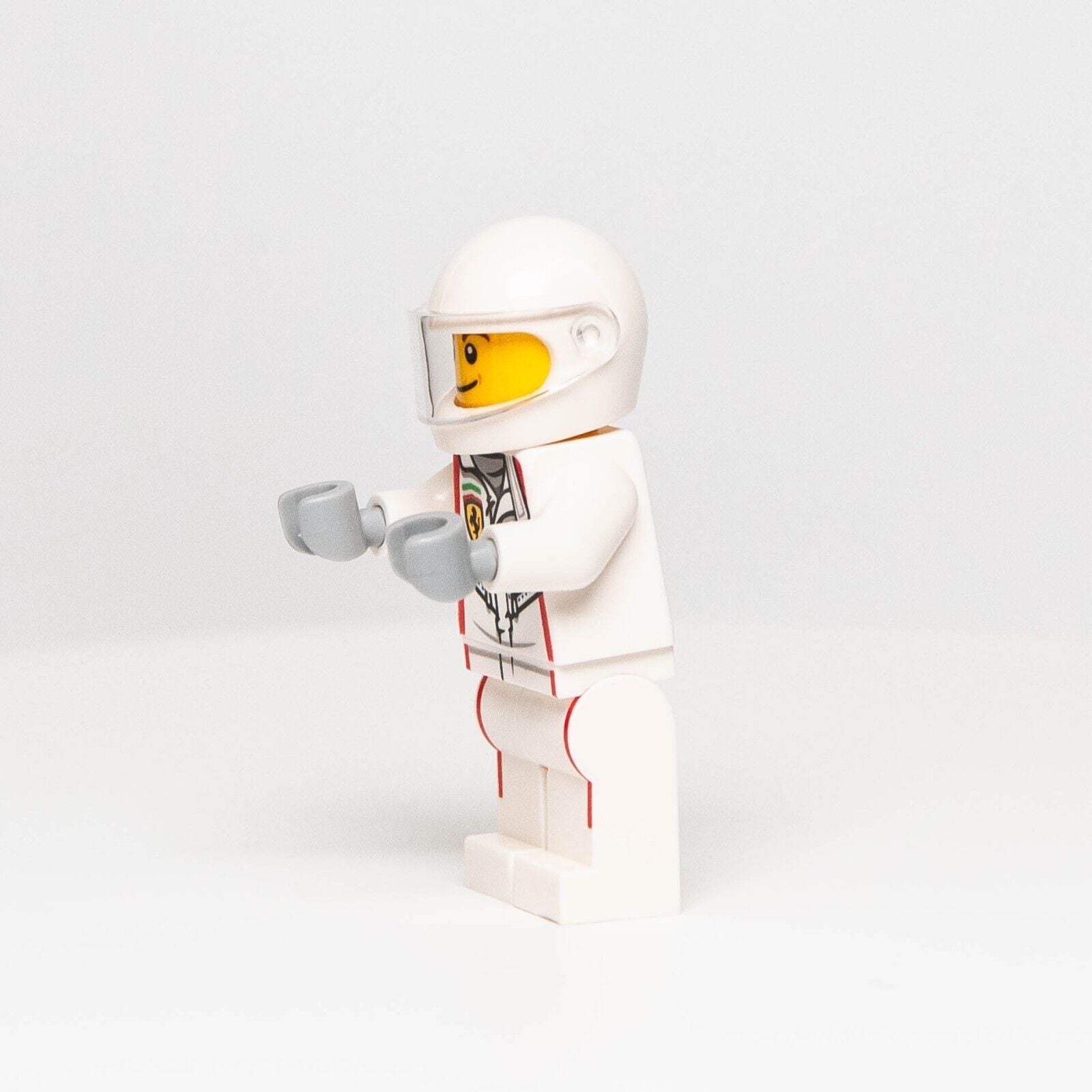 NEW LEGO Speed Champions - 1970 Ferrari Driver (sc097) Minifigure - StudBee