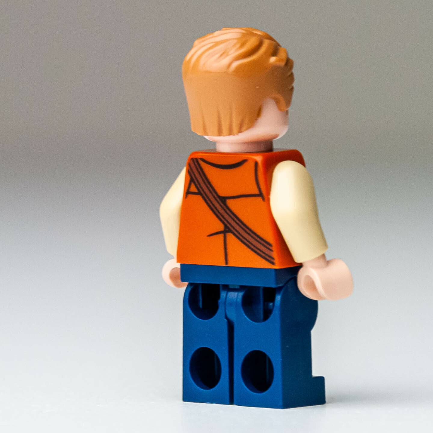 New LEGO Owen Grady, Lime Canisters Minifigure - Jurassic World - 75940 (jw066) - StudBee