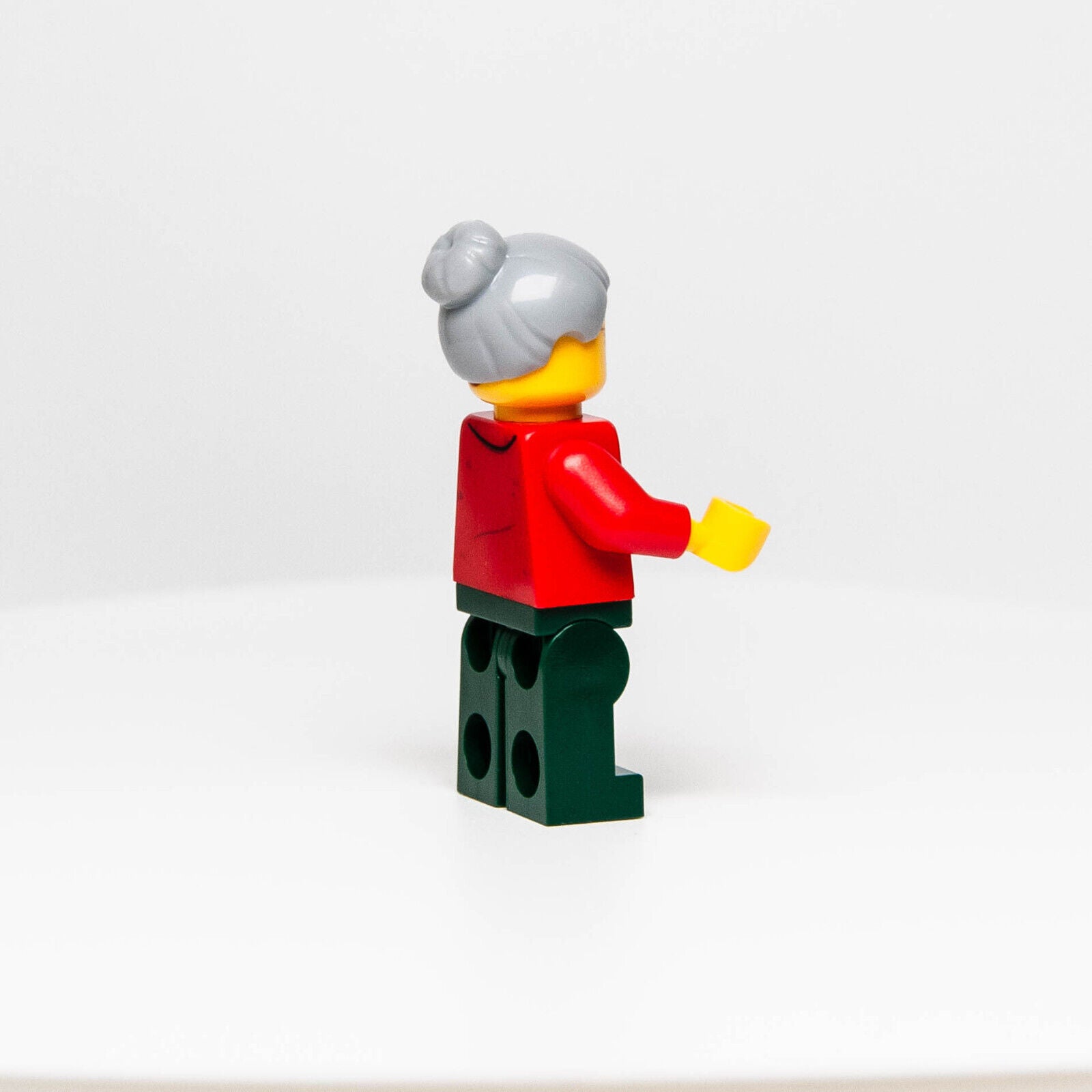 LEGO Minifigure Grandmother, Chinese New Year 80108 (hol273) - StudBee