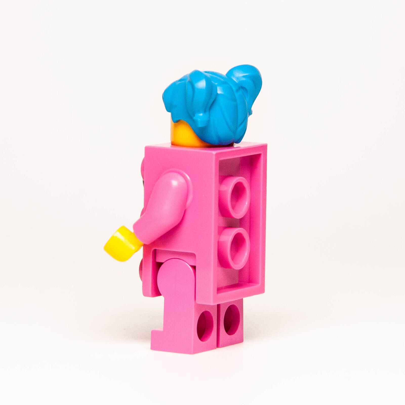 New LEGO BAM 2024 Minifigure - Dark Pink Brick Costume Suit Singer Lady - StudBee