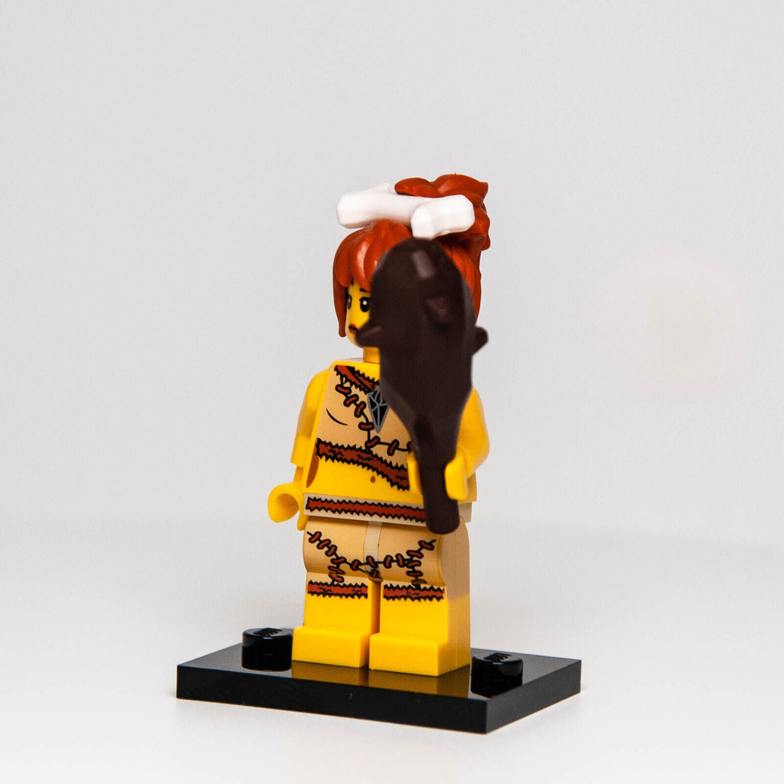 New LEGO CMF Series 5 Minifigure - Cave Woman 8805 (col05-5) - StudBee