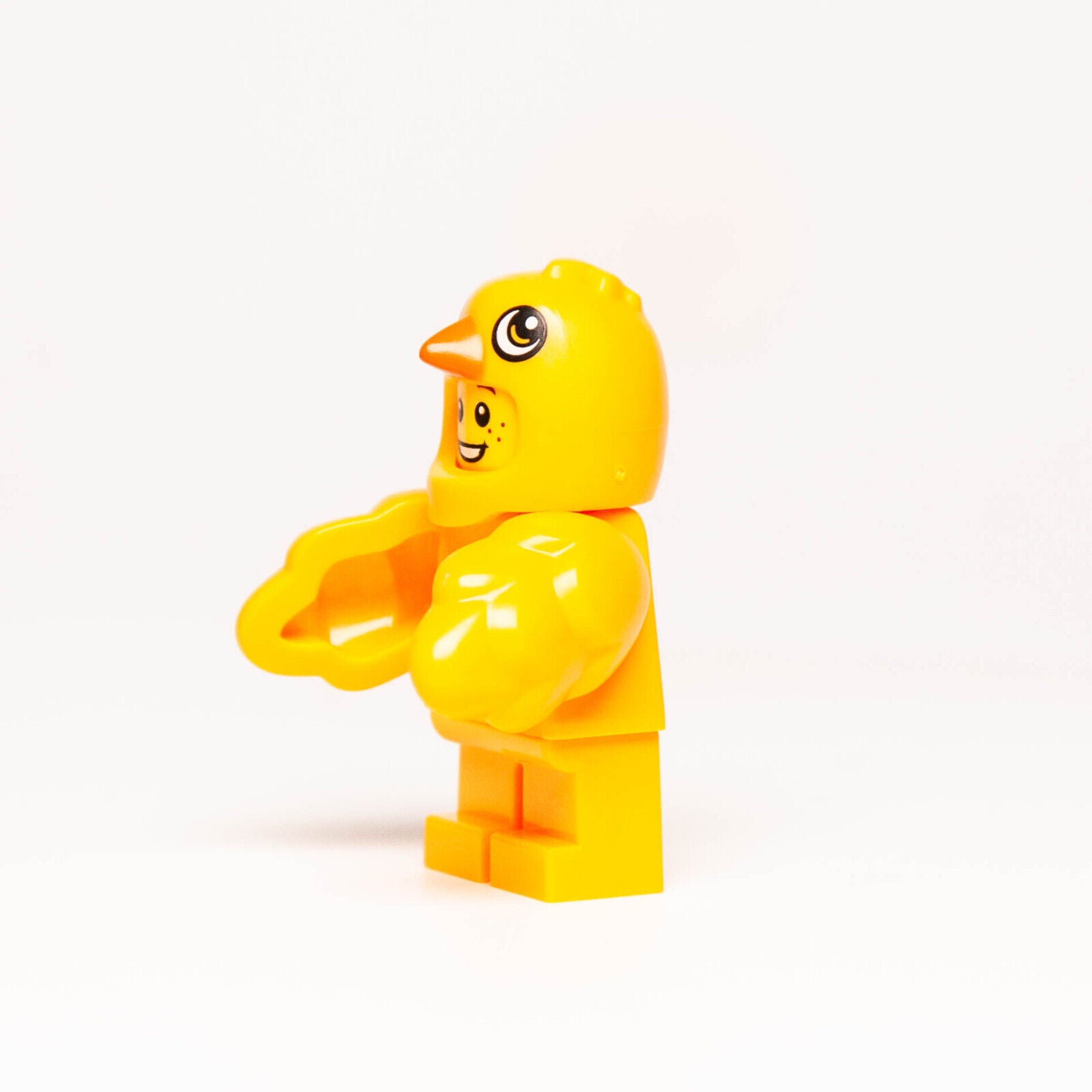 NEW Lego BAM 2023 Spring Easter Kid Chick (hol299) Chicken Suit Boy - StudBee