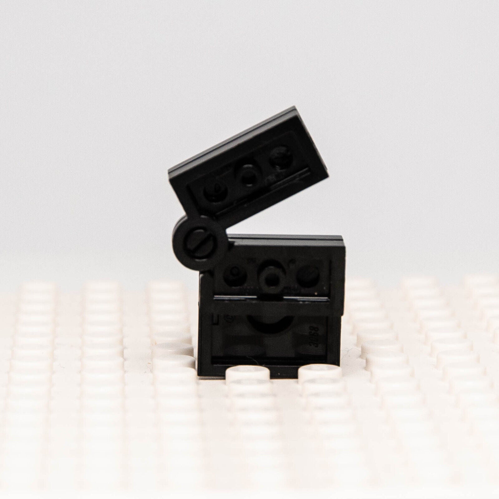 Lego Camera Clapboard from Pop Star TV Movie Studio 41117 Director (frnd - StudBee