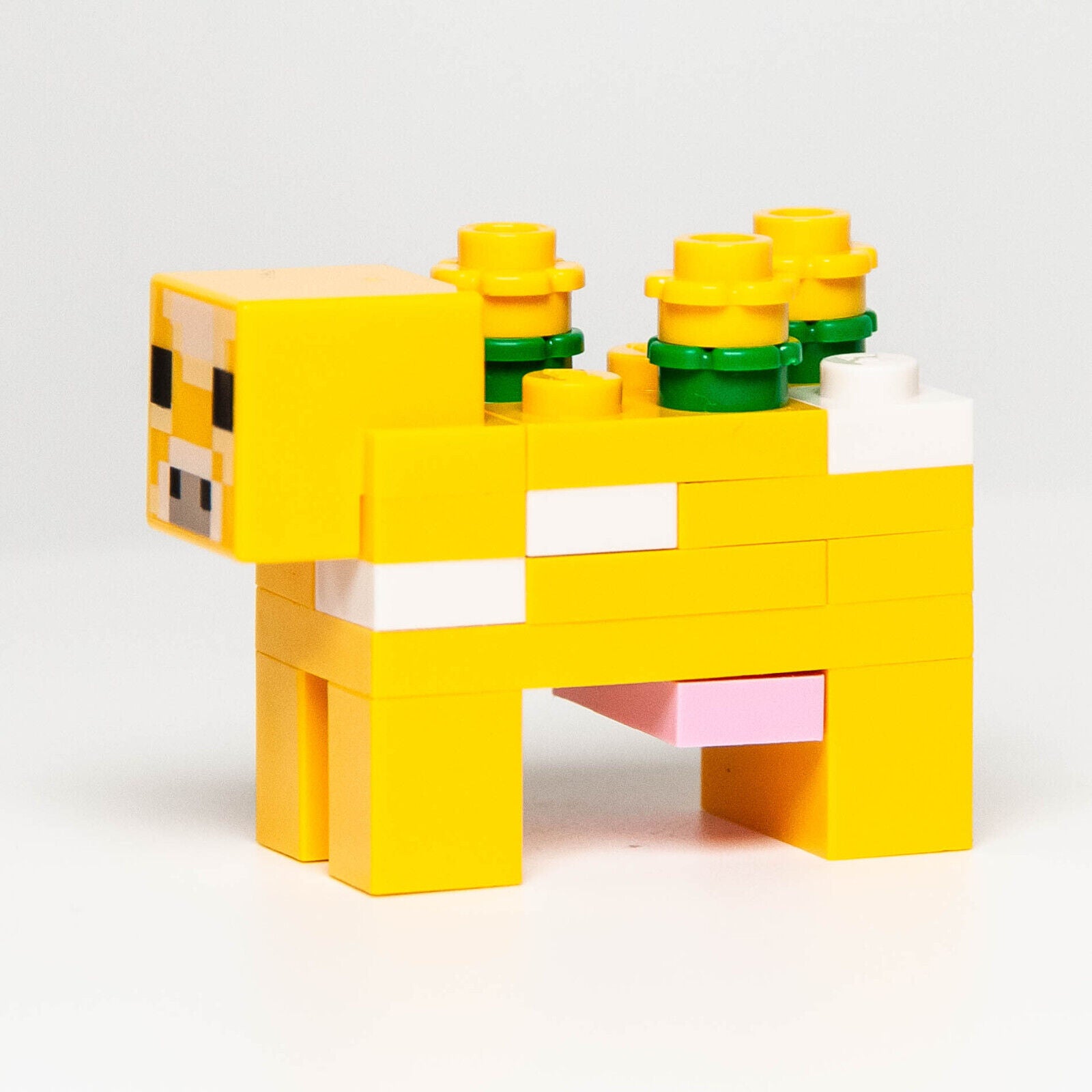 New Lego Minecraft Yellow Cow Moobloom Brick Built Minifigure 21169 (minecow05) - StudBee