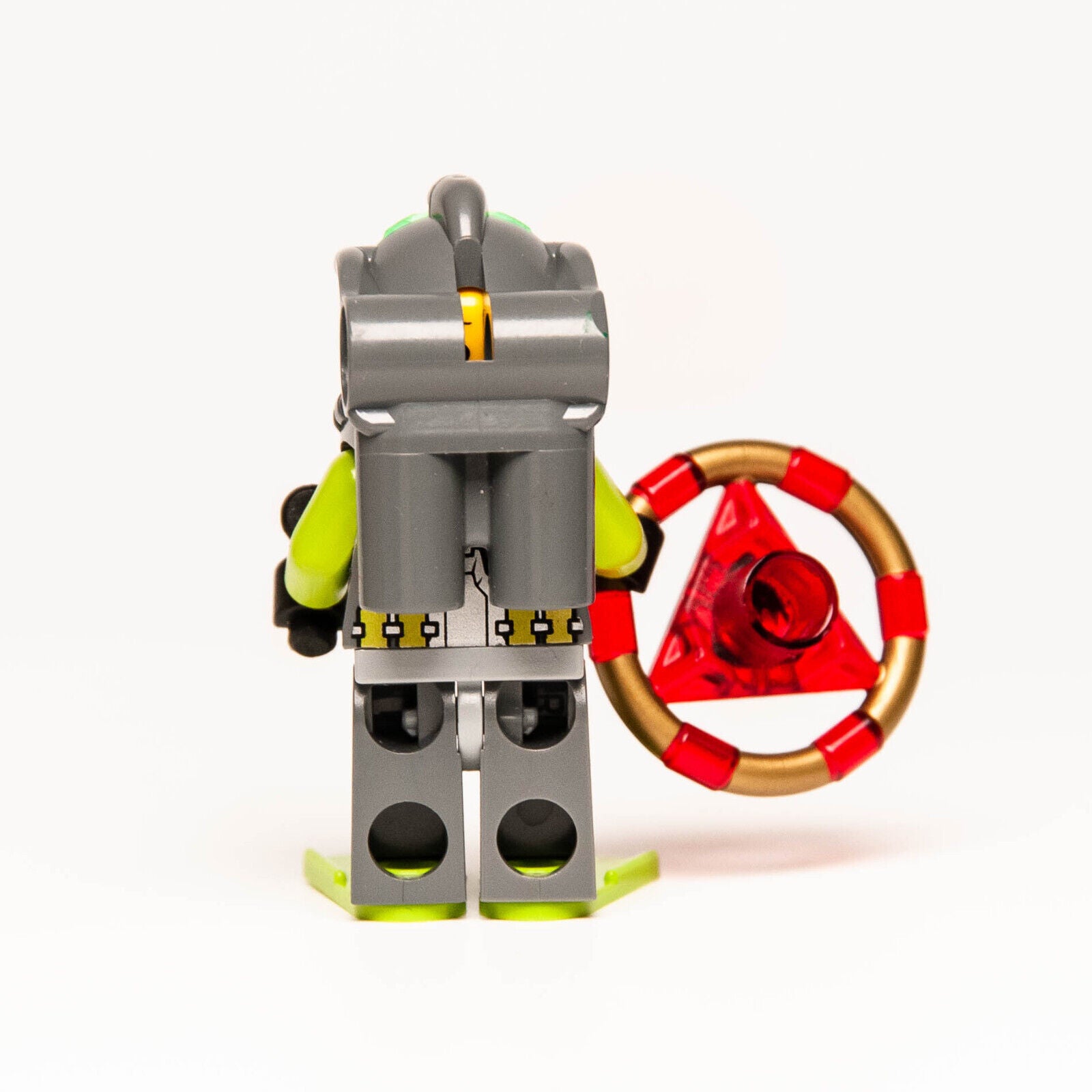 Lego Atlantis Minifigure - Bobby (atl002) with Spear Gun and Treasure Key - StudBee